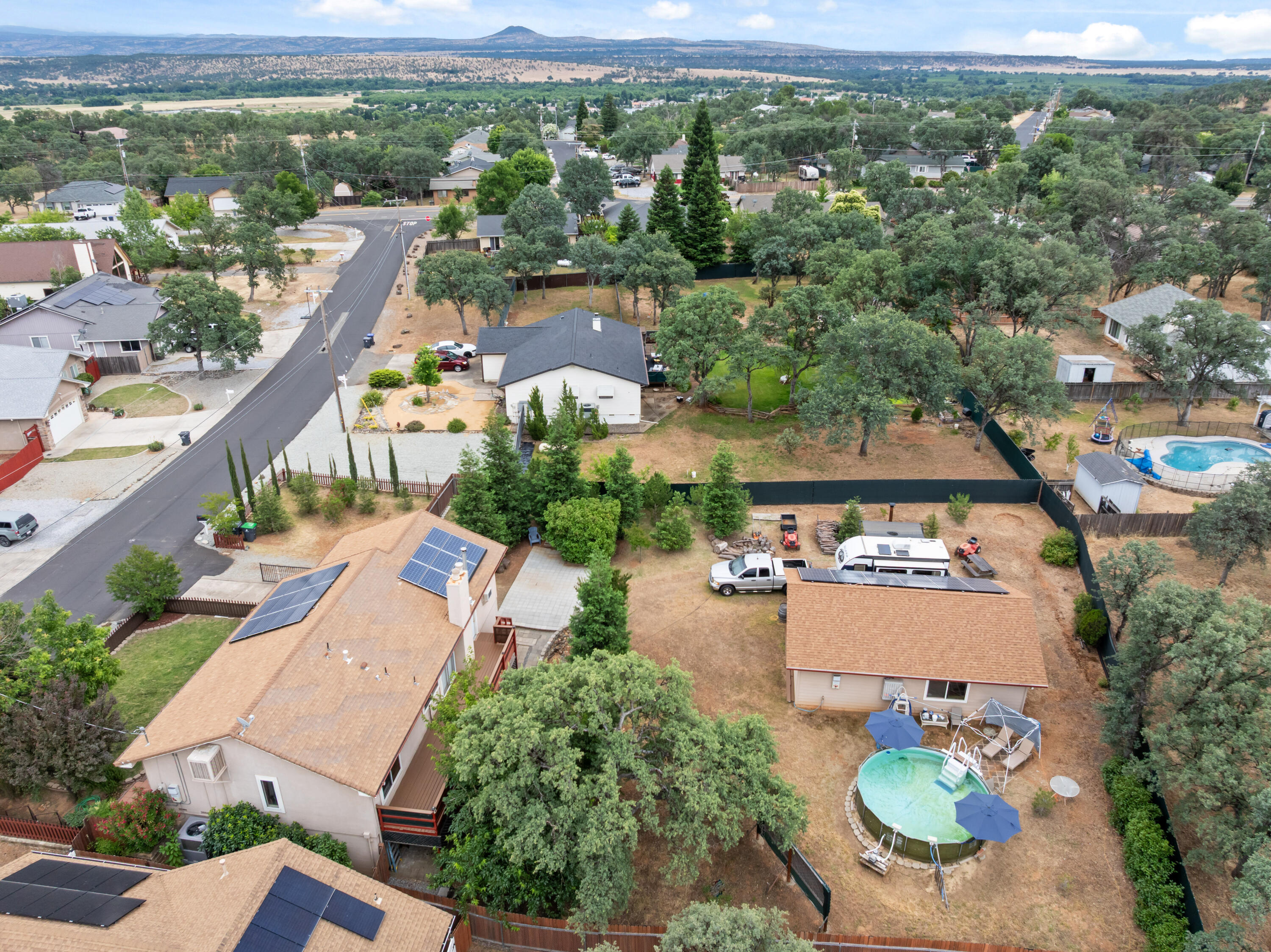 main property photo 54