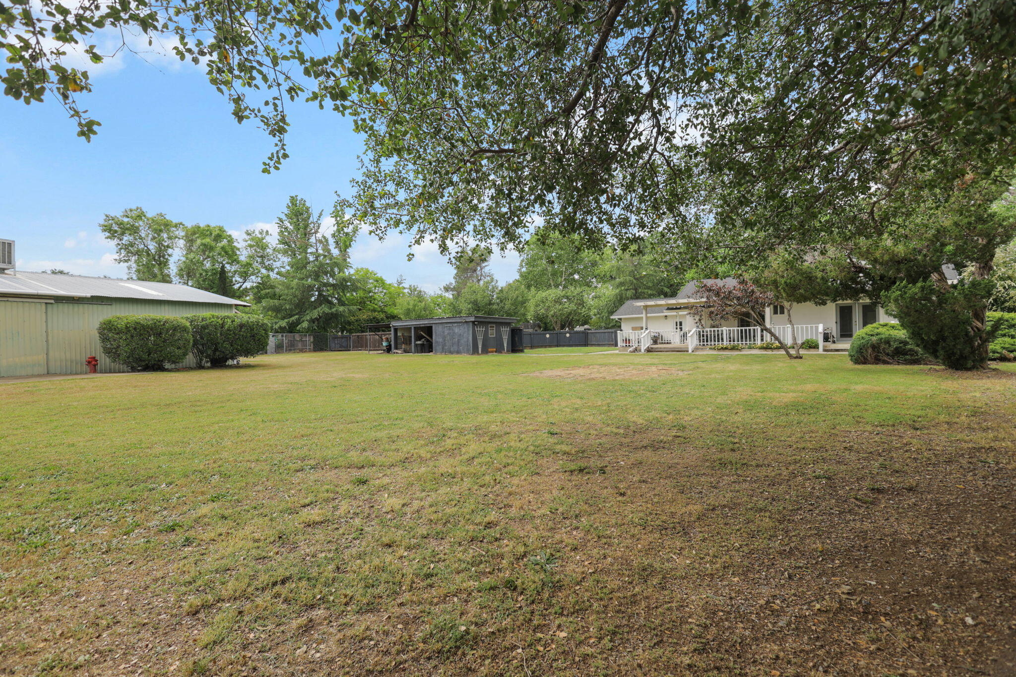 main property photo 35