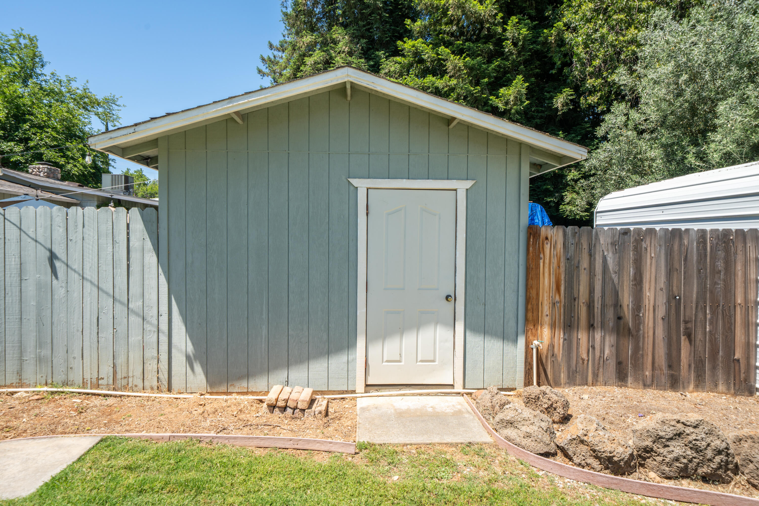 main property photo 53