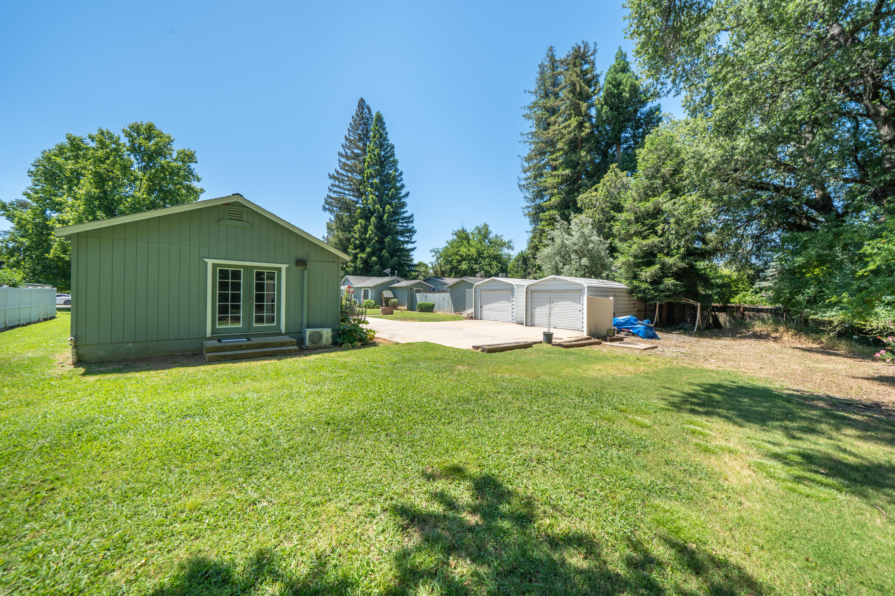 main property photo 59