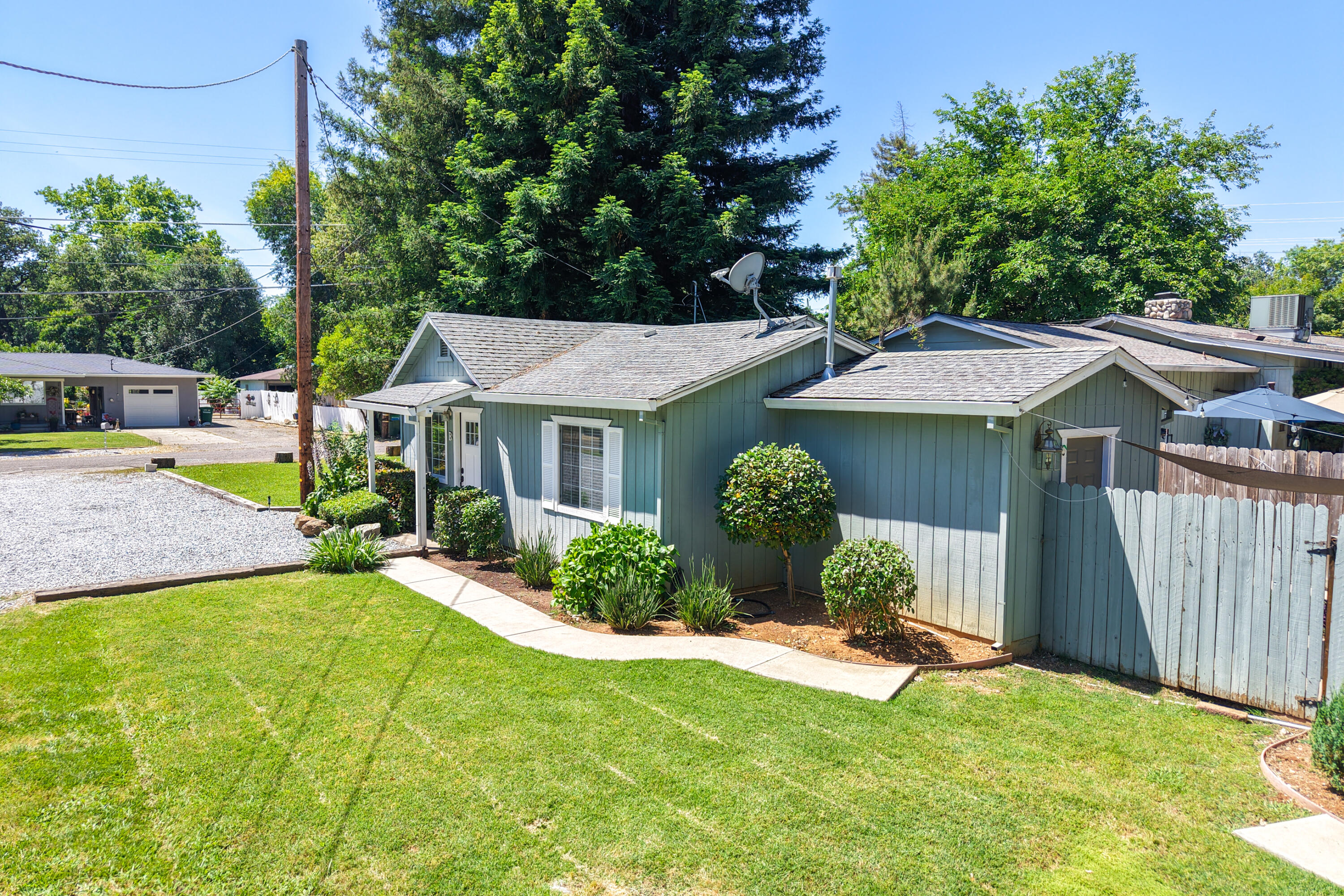 main property photo 65