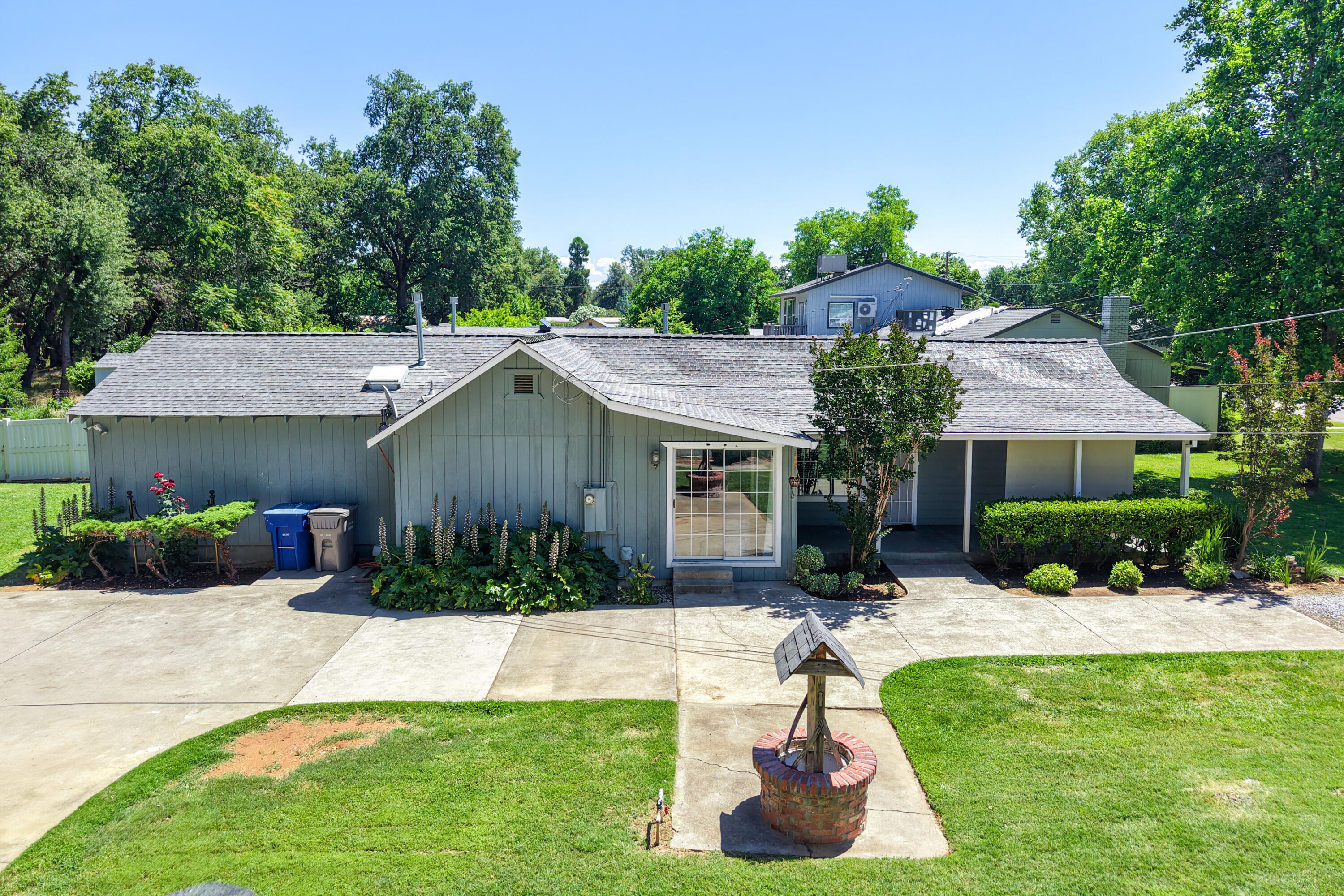 main property photo 67