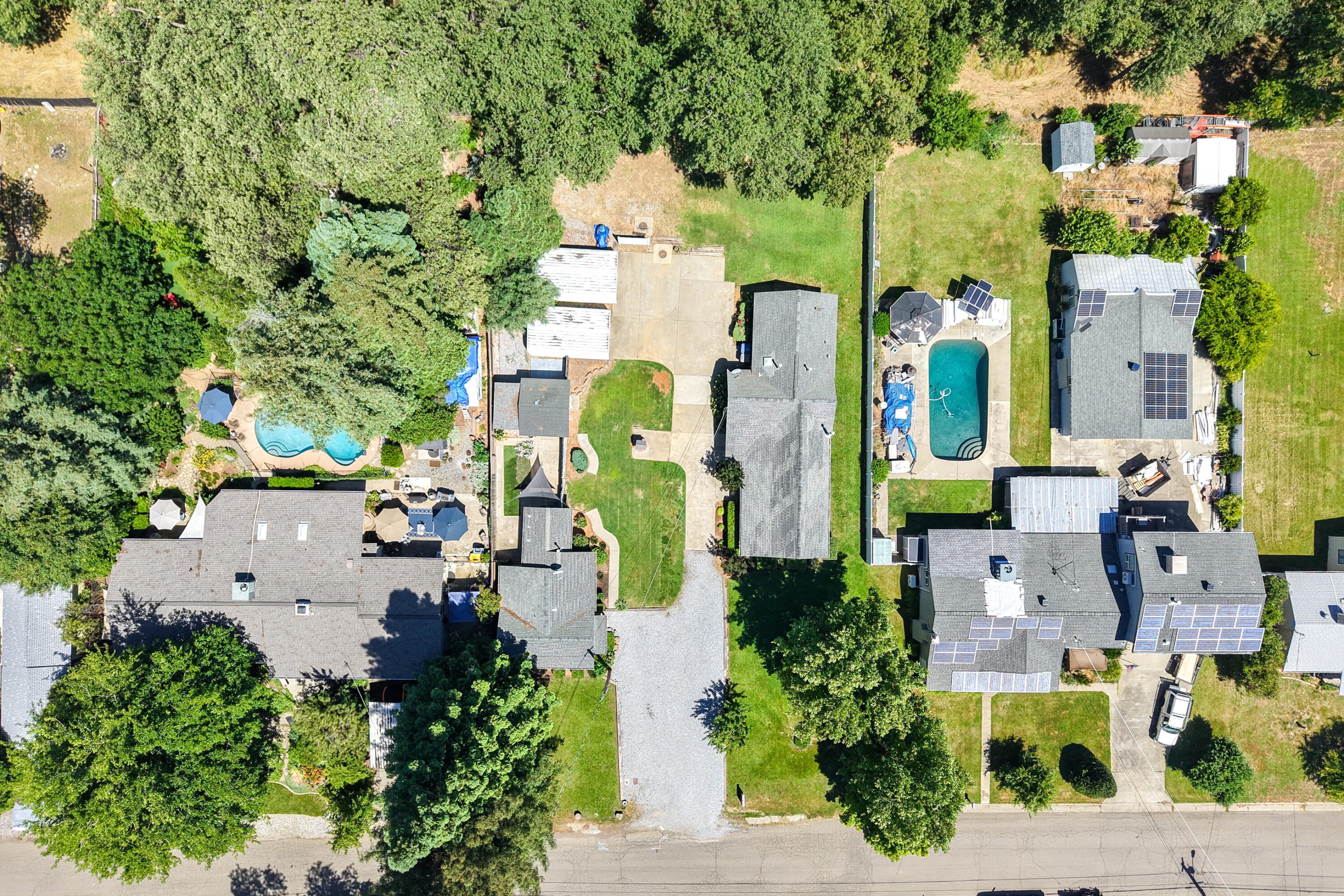 main property photo 76