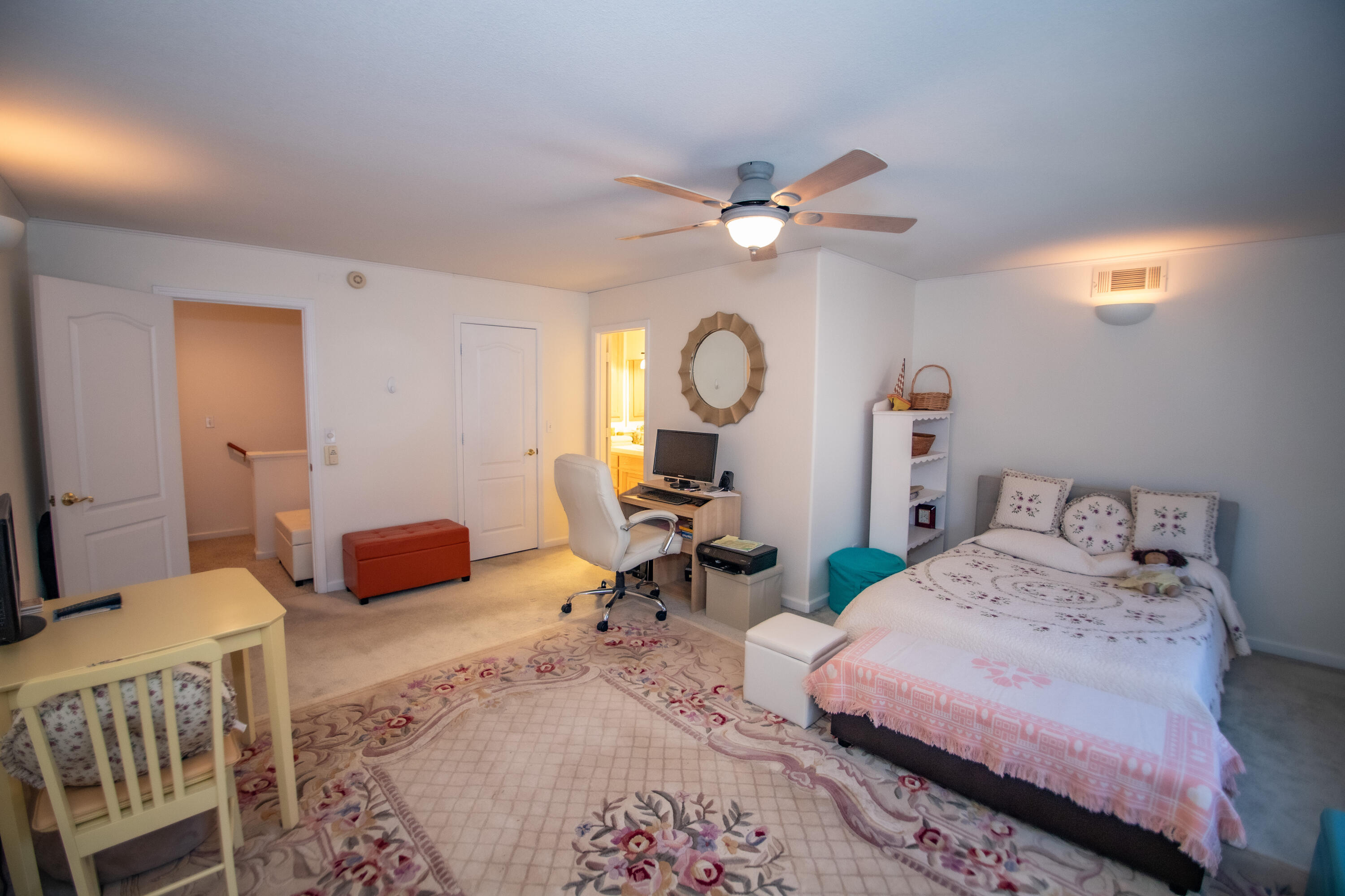 main property photo 9