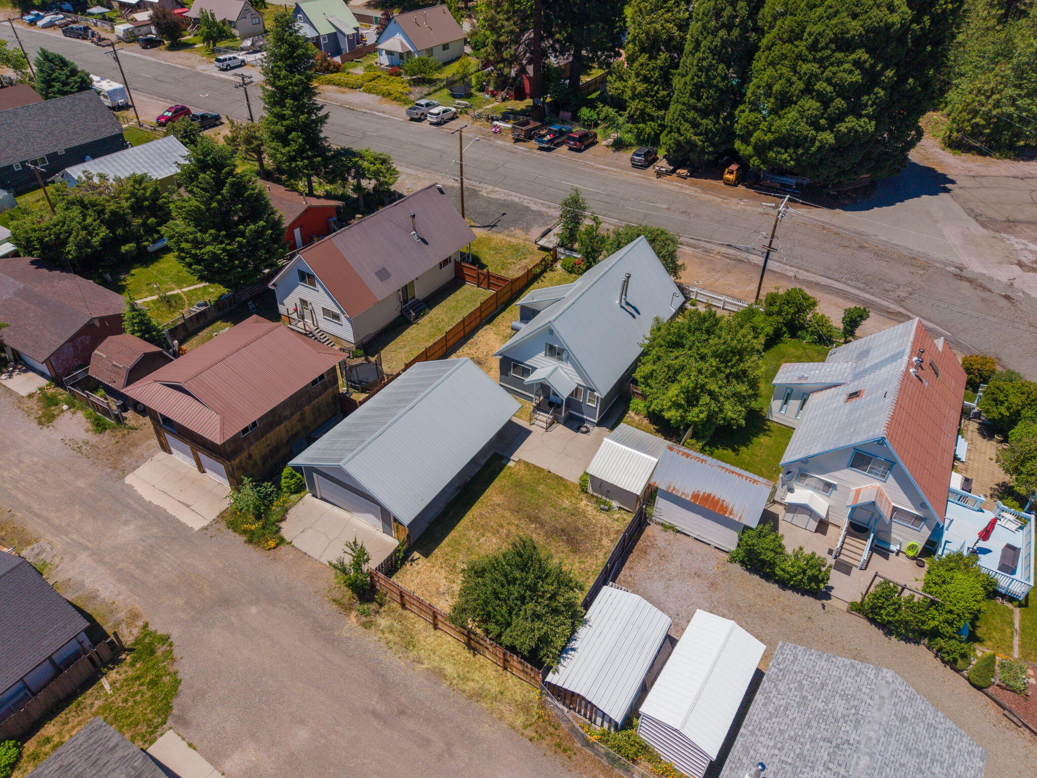 main property photo 21