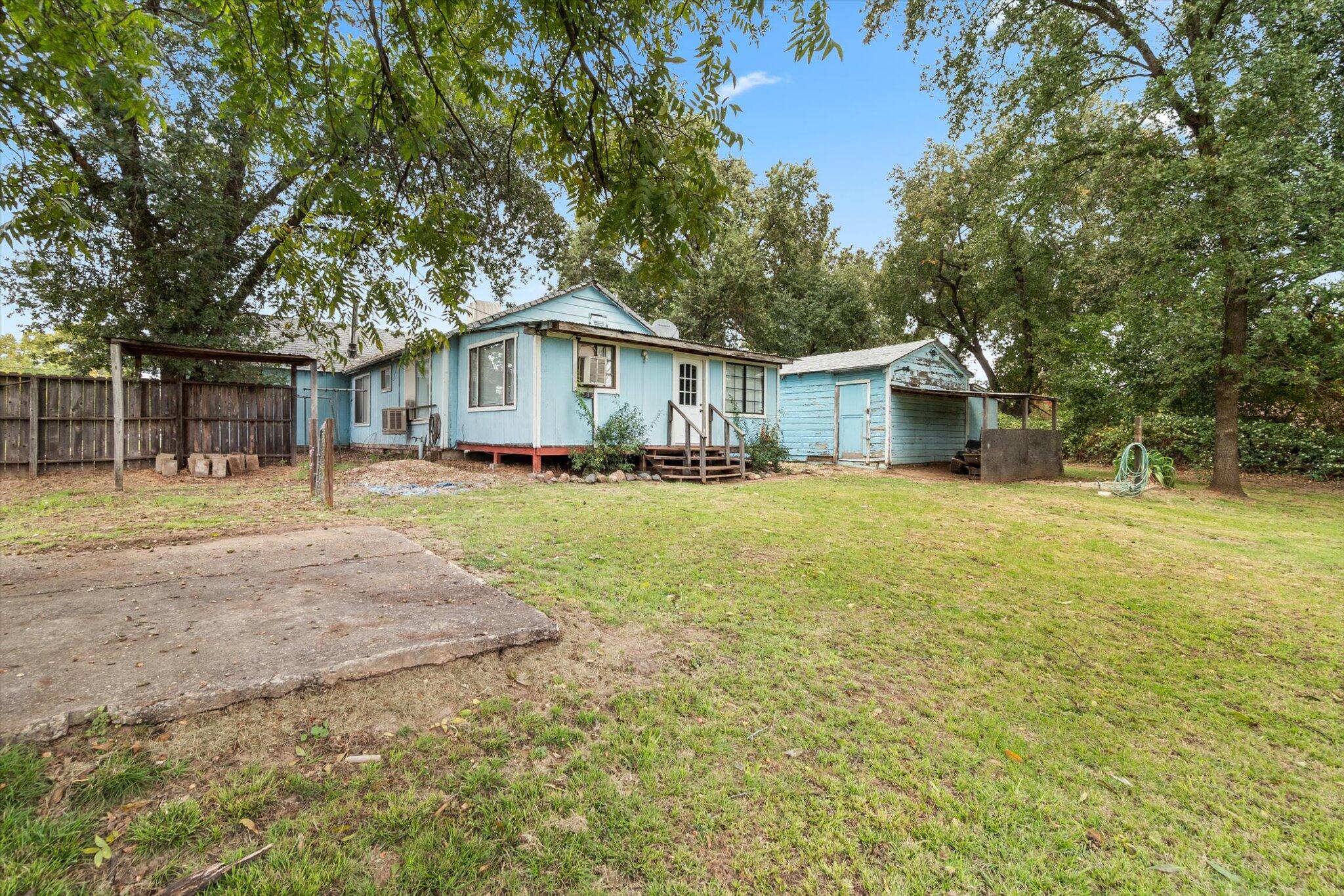 main property photo 20