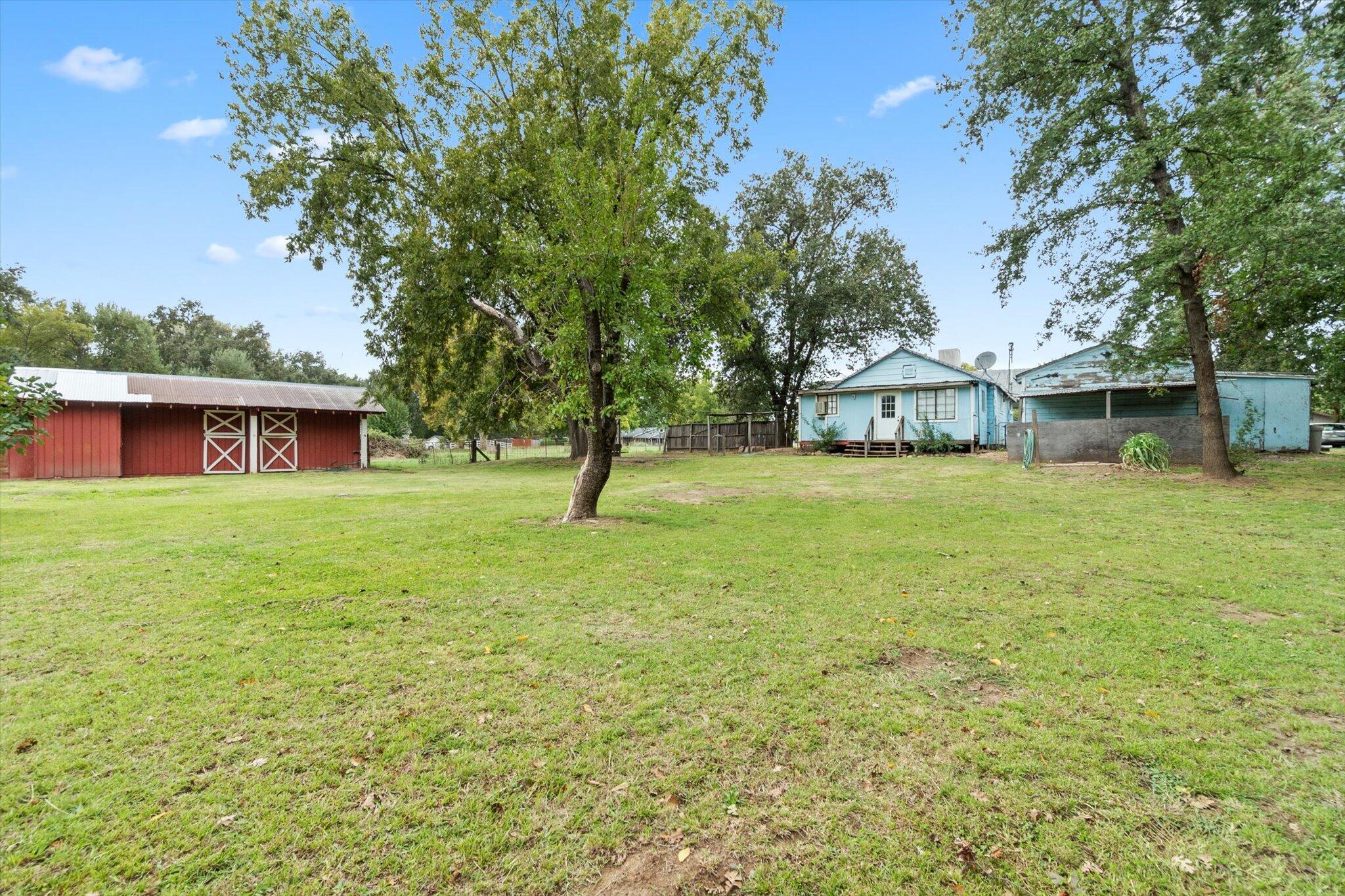 main property photo 22