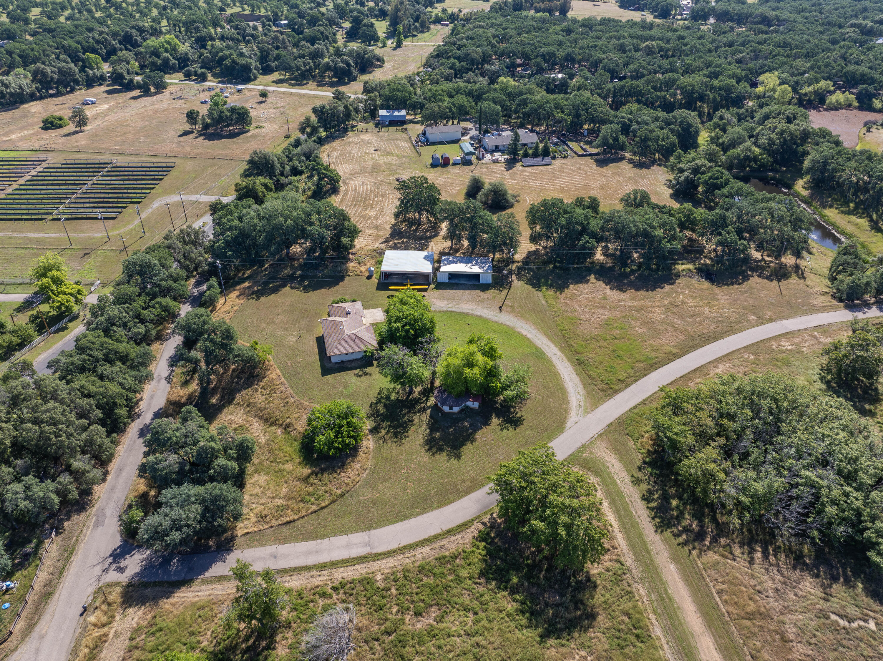 main property photo 39