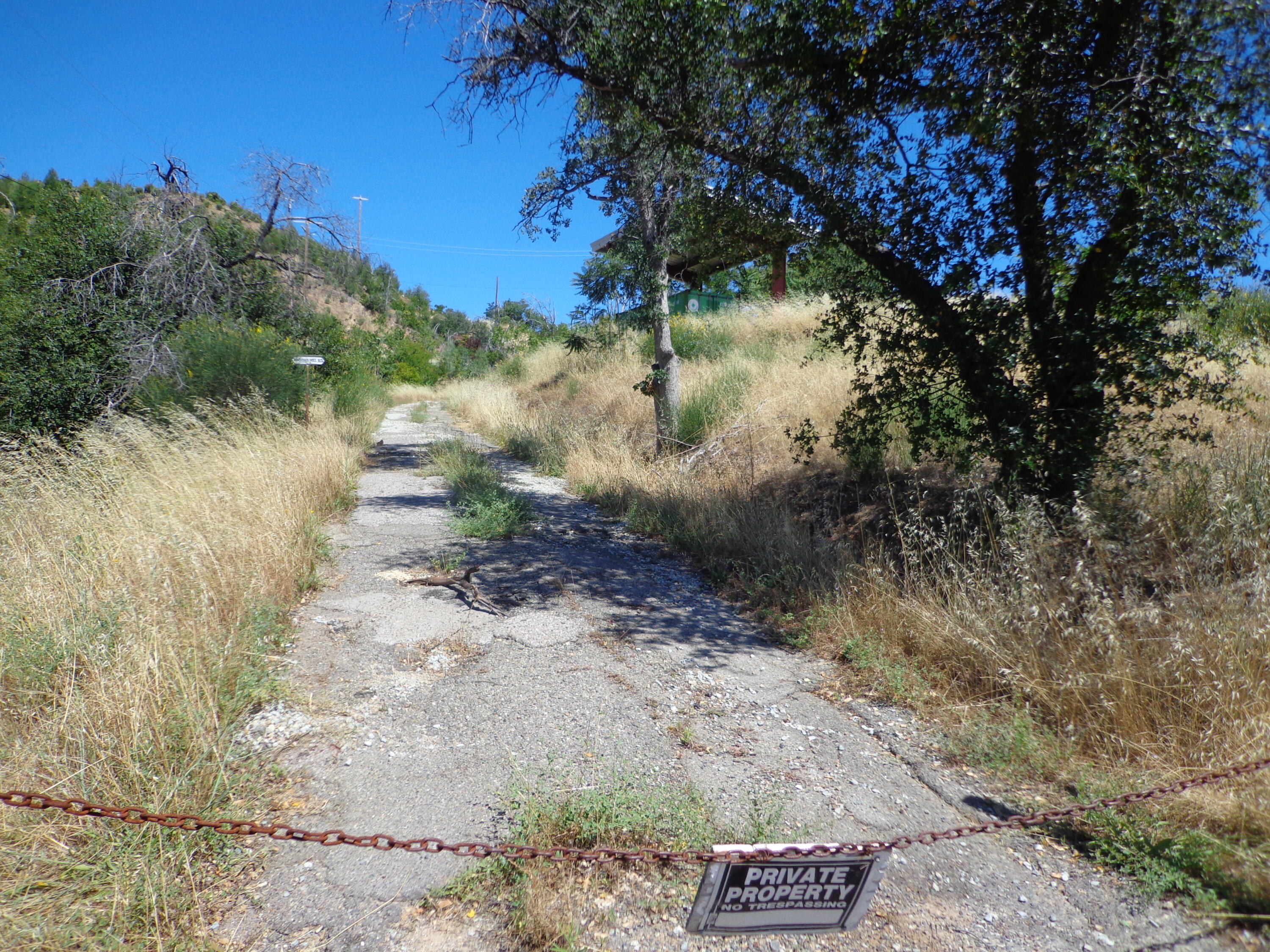 main property photo 11