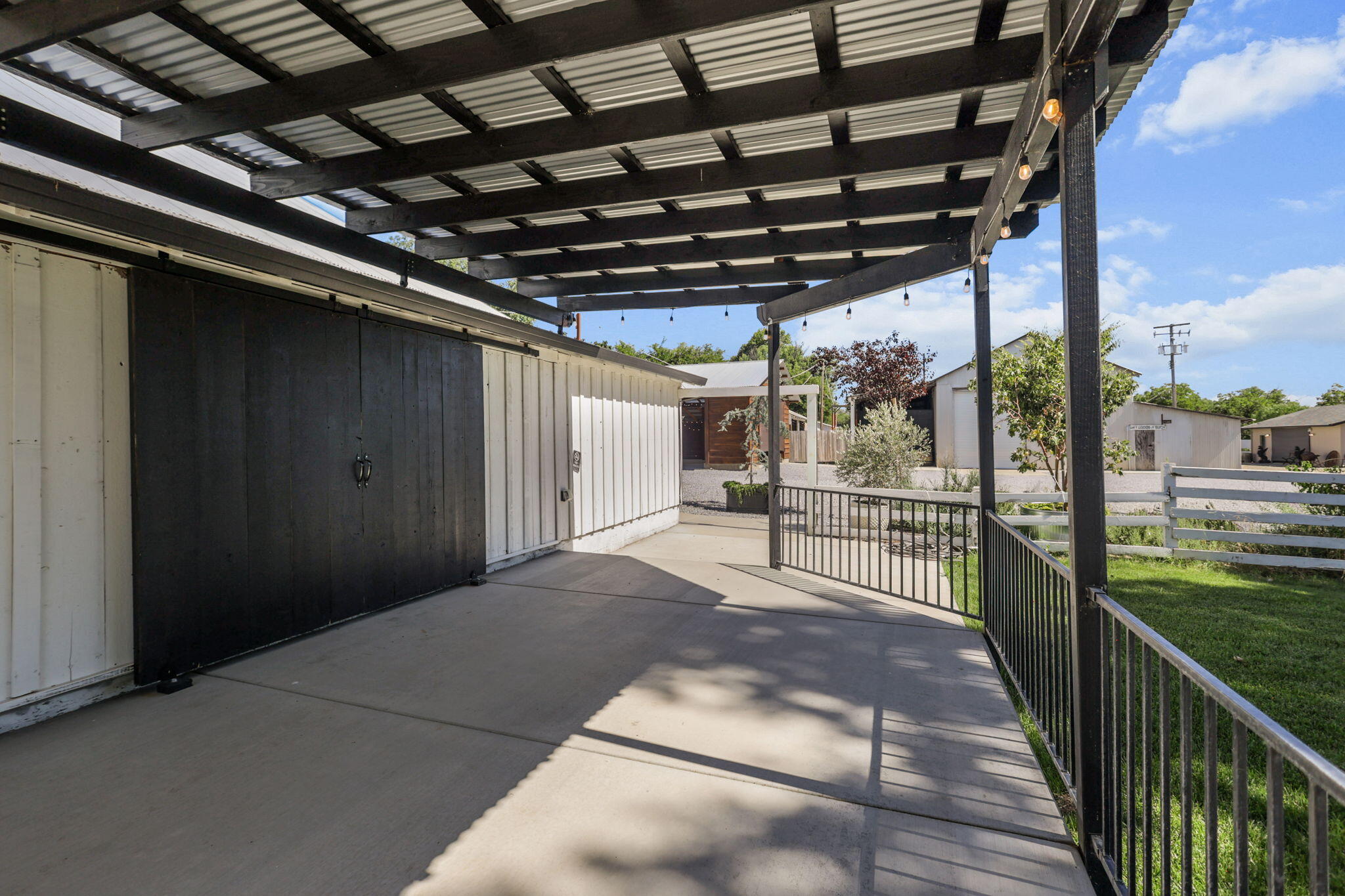 main property photo 100