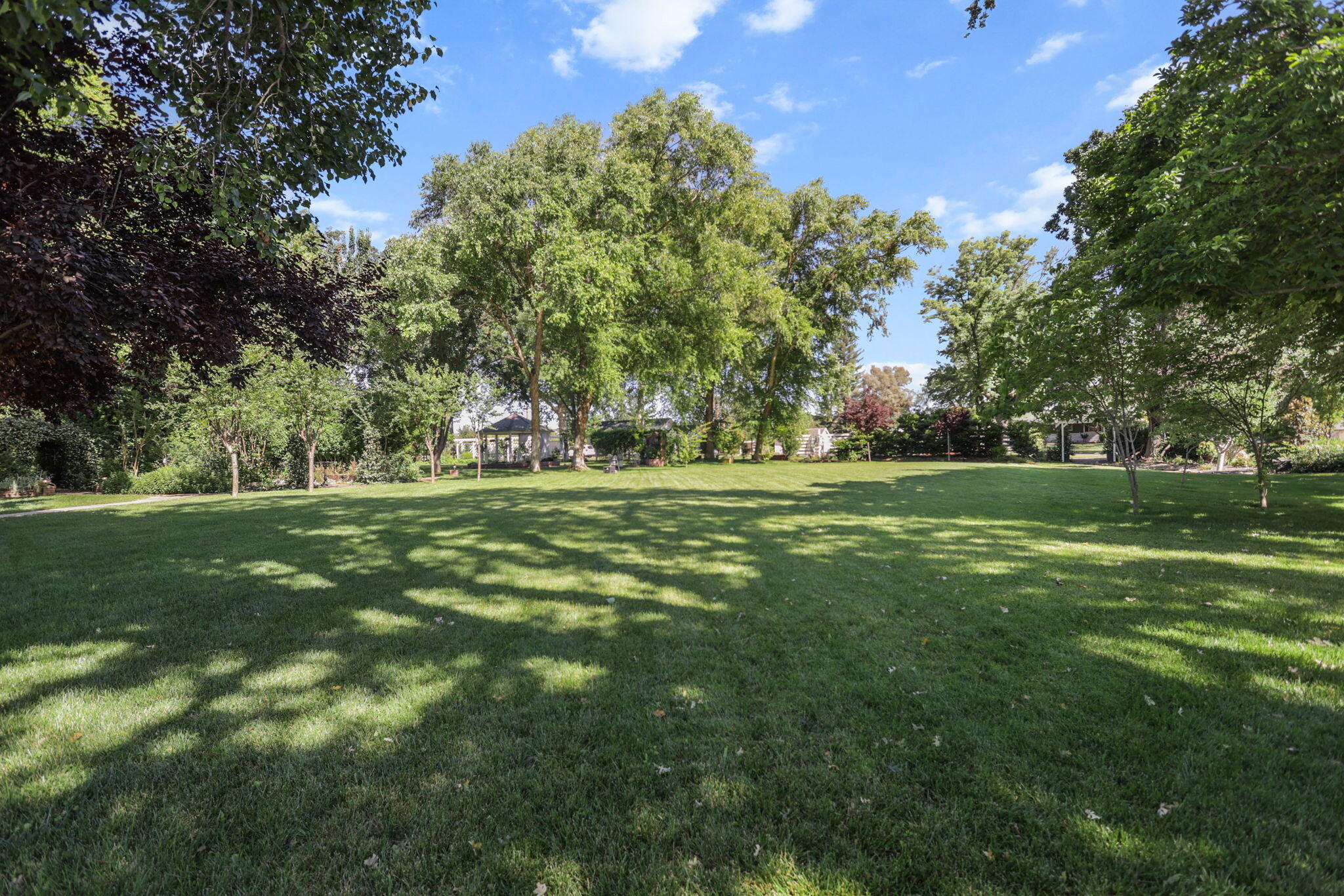 main property photo 128