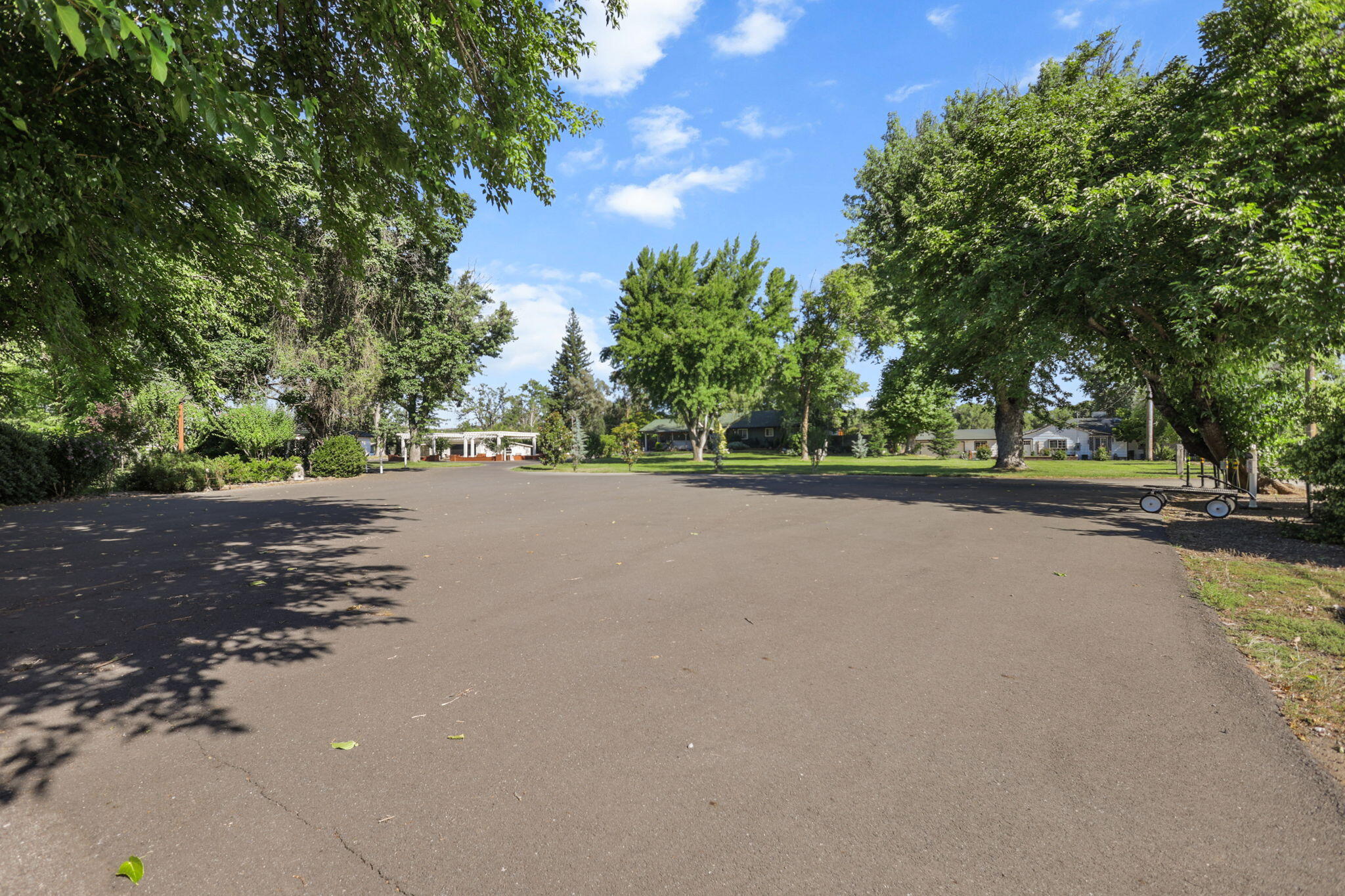 main property photo 133