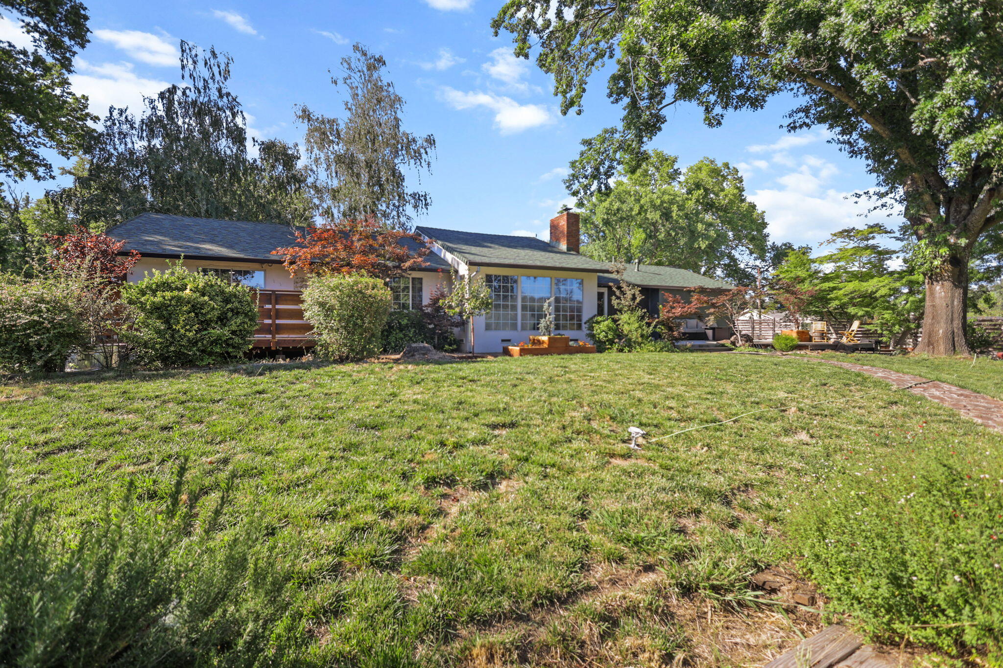 main property photo 175