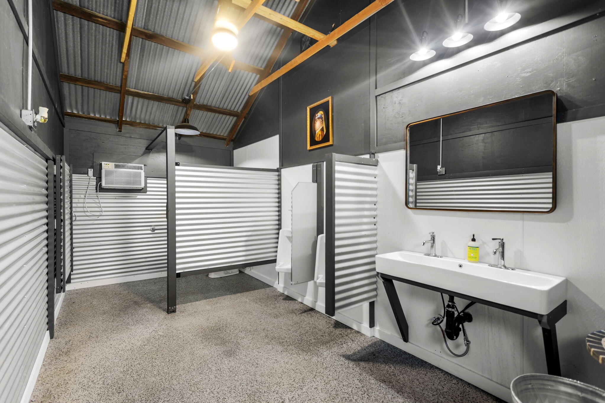 main property photo 70