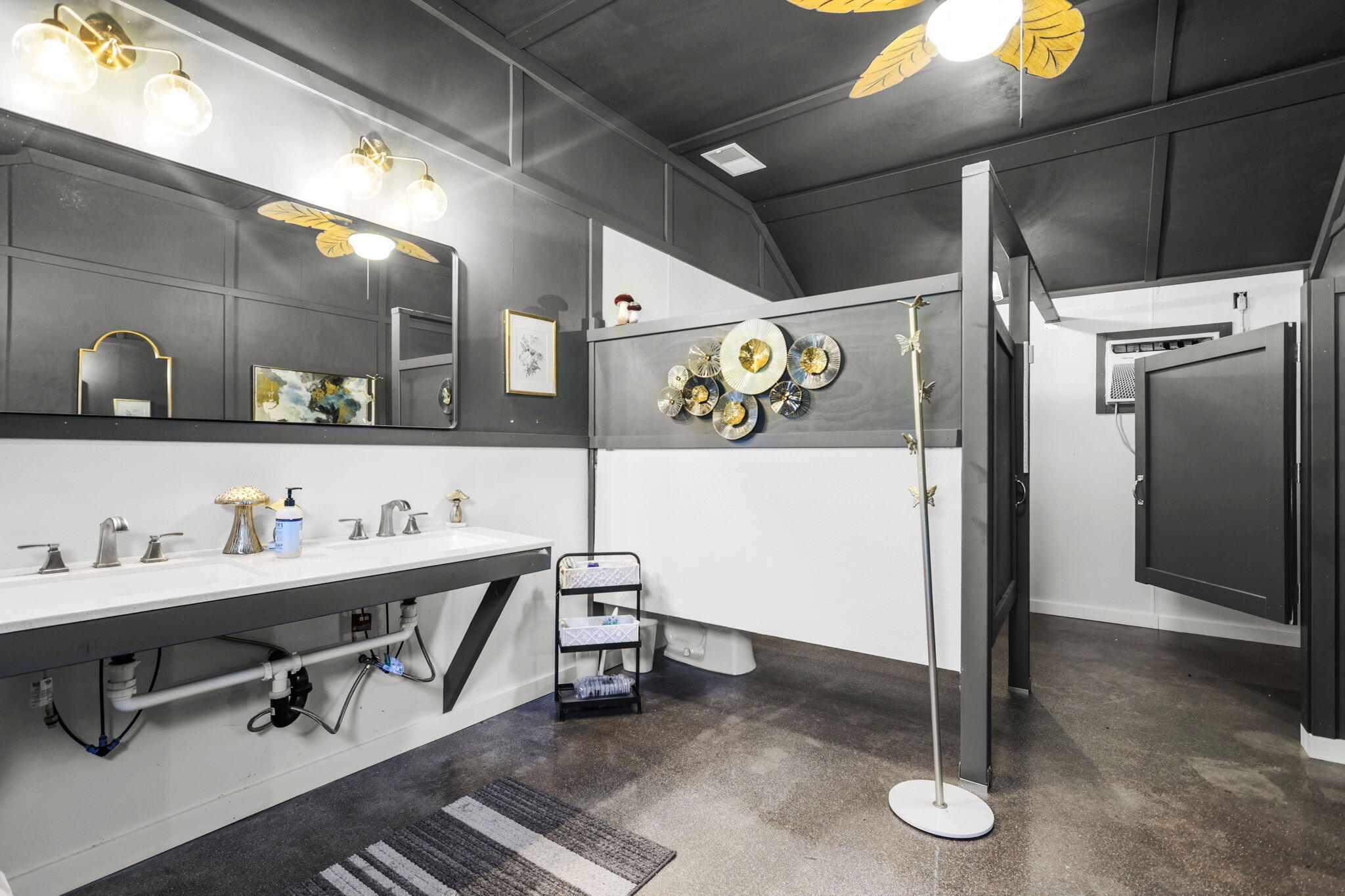 main property photo 72