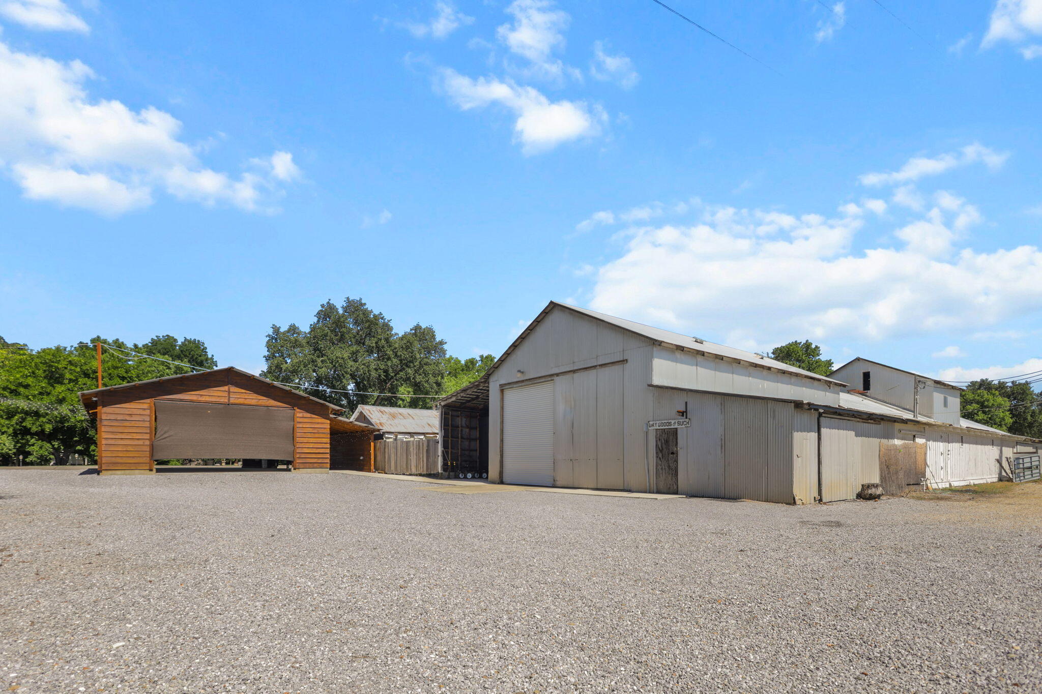 main property photo 84