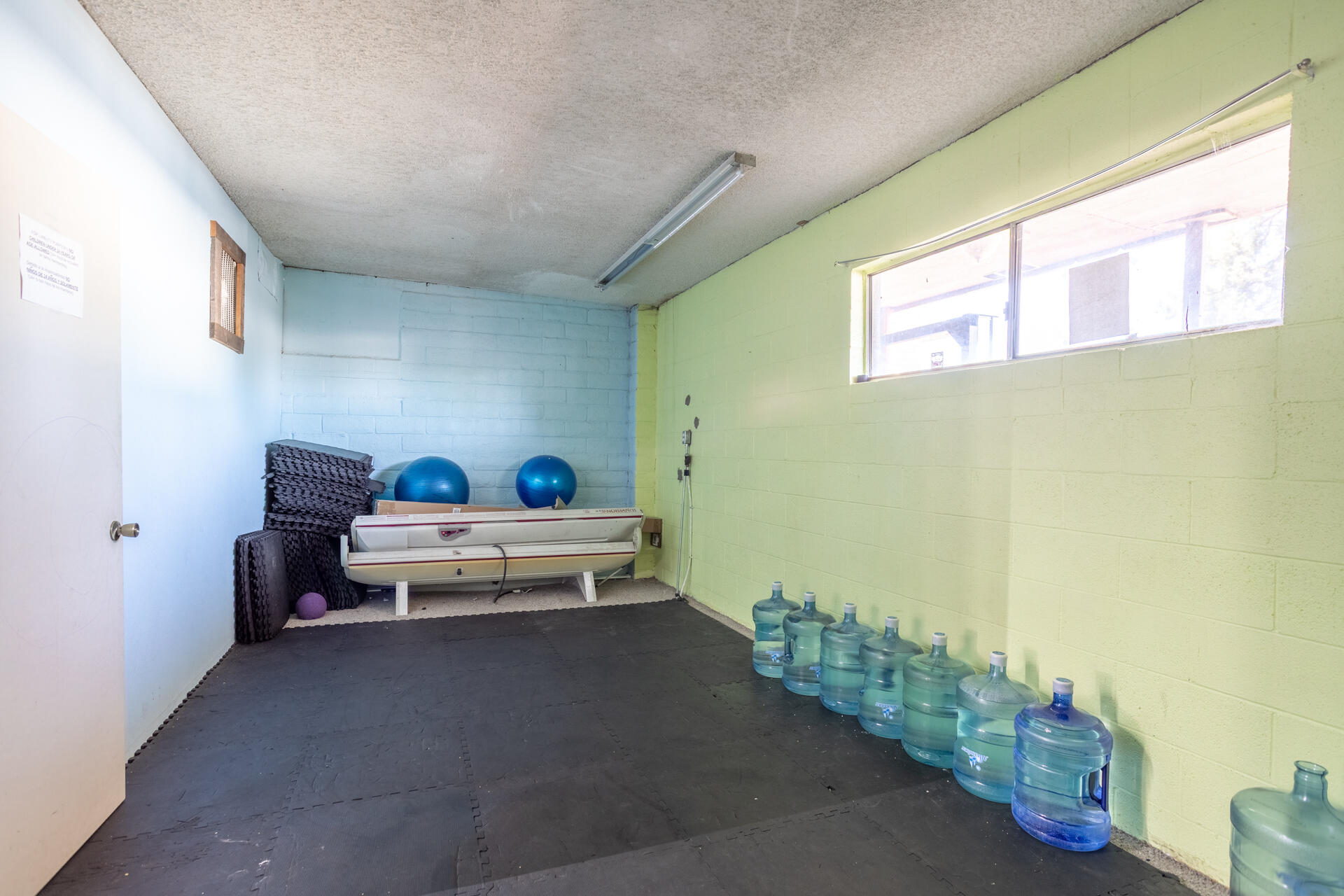 main property photo 17