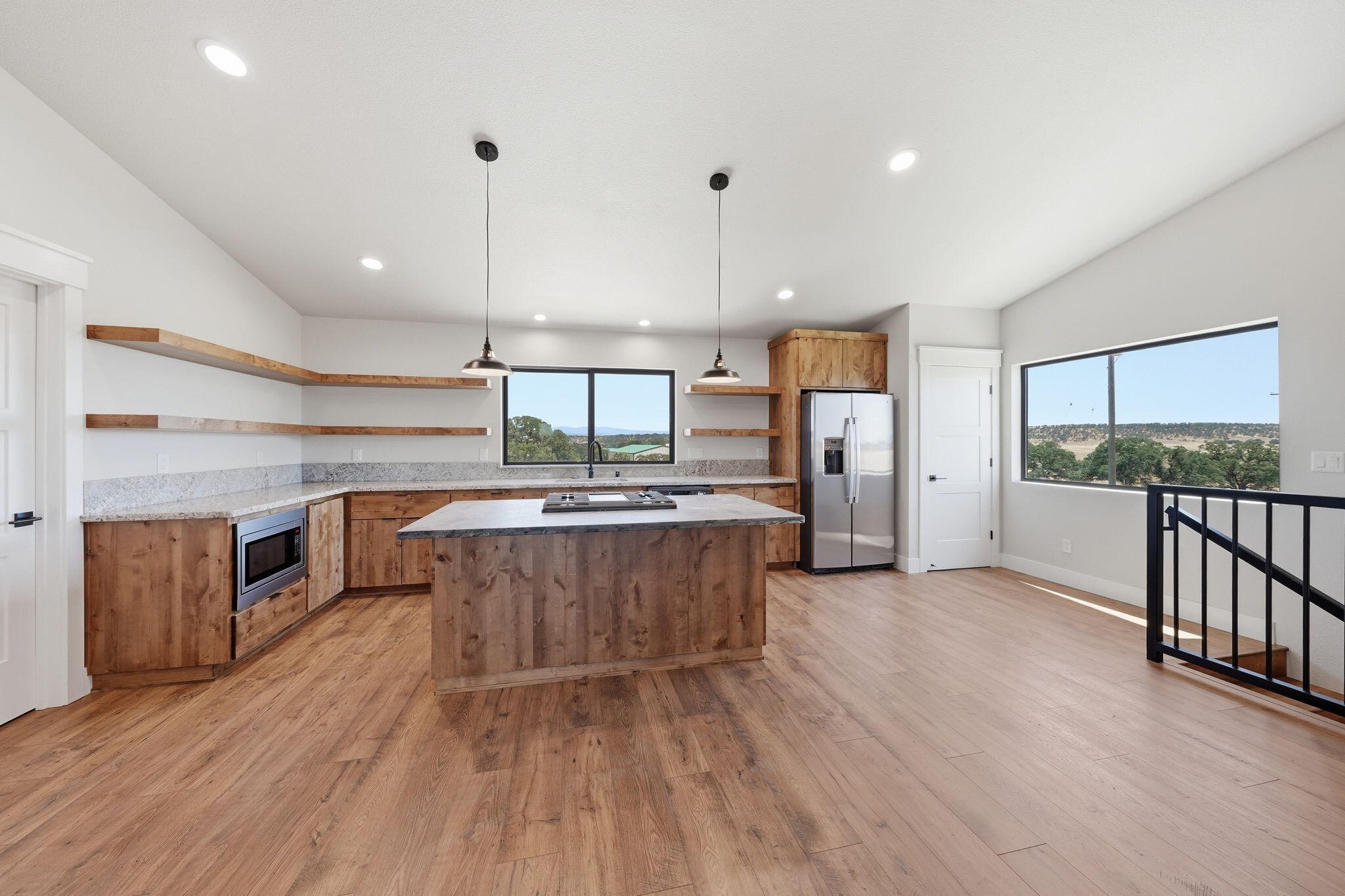 main property photo 48