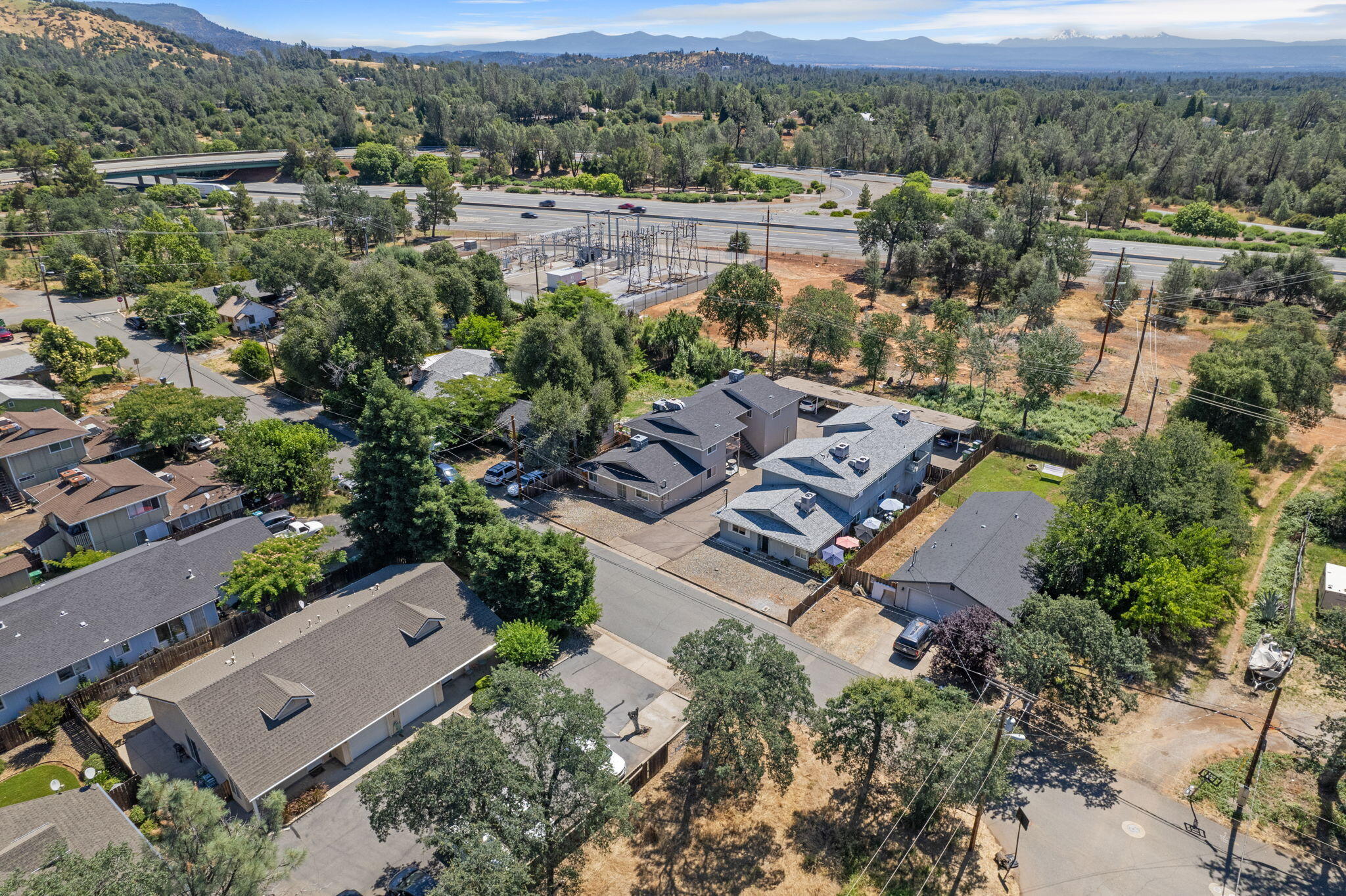 main property photo 50