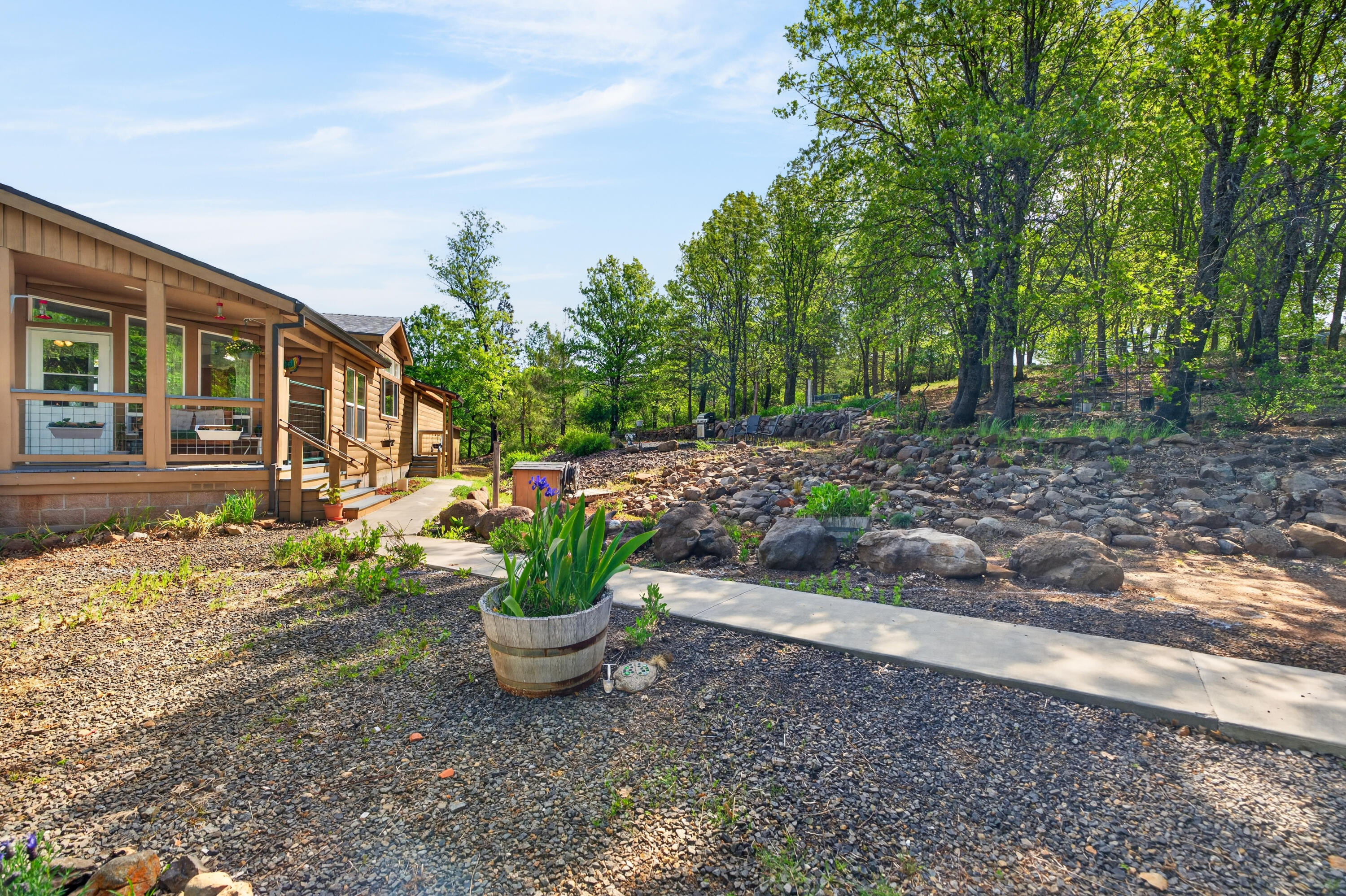 main property photo 54