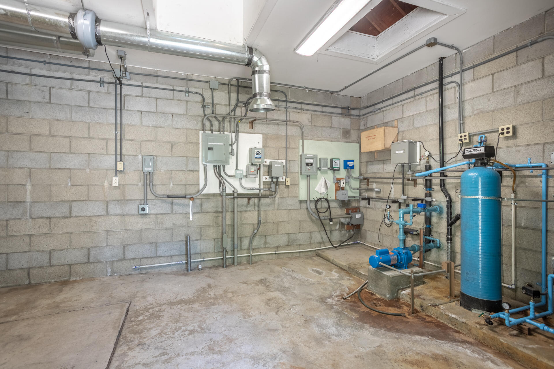 main property photo 51