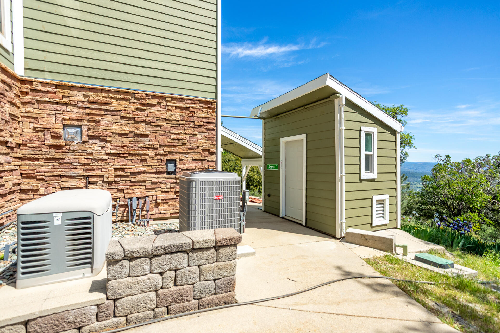 main property photo 60