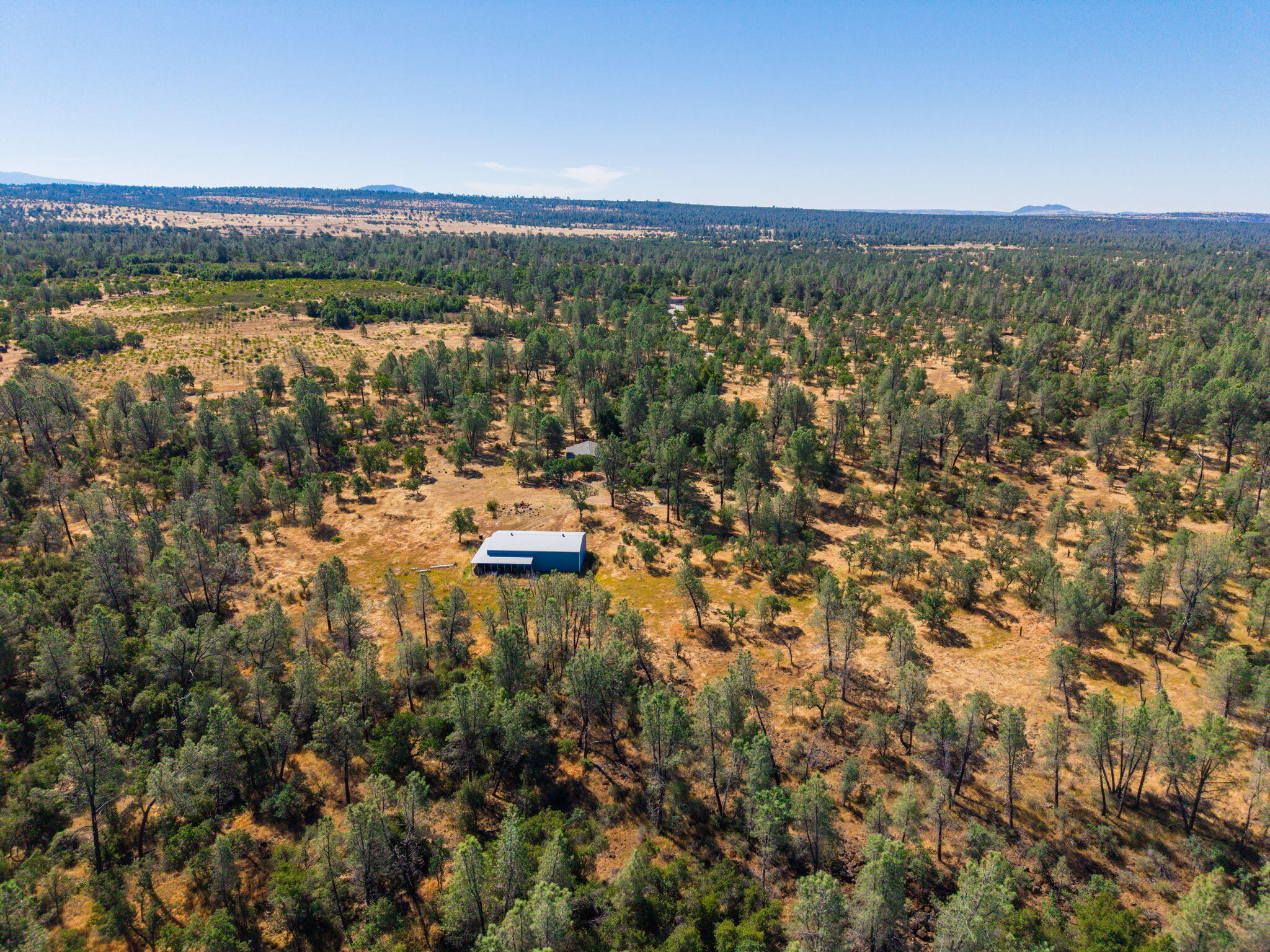 main property photo 26