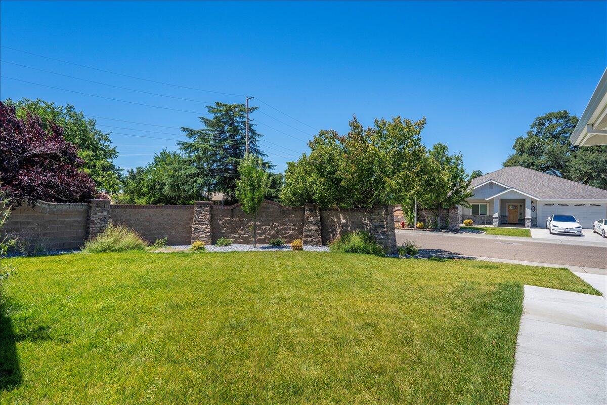 main property photo 71