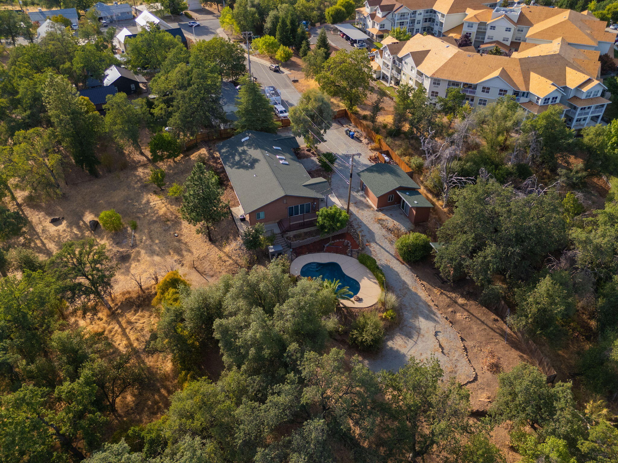 main property photo 59