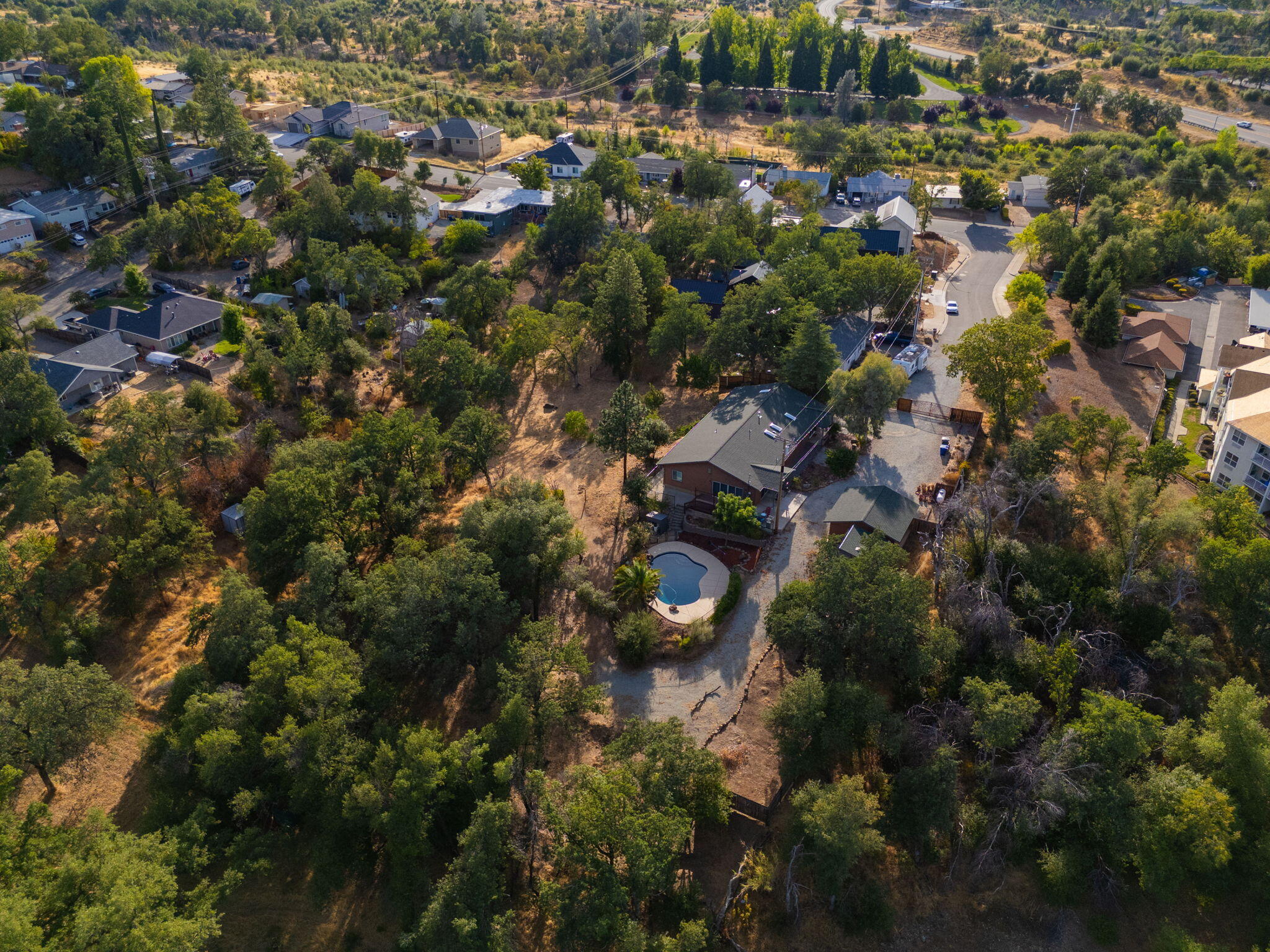 main property photo 60