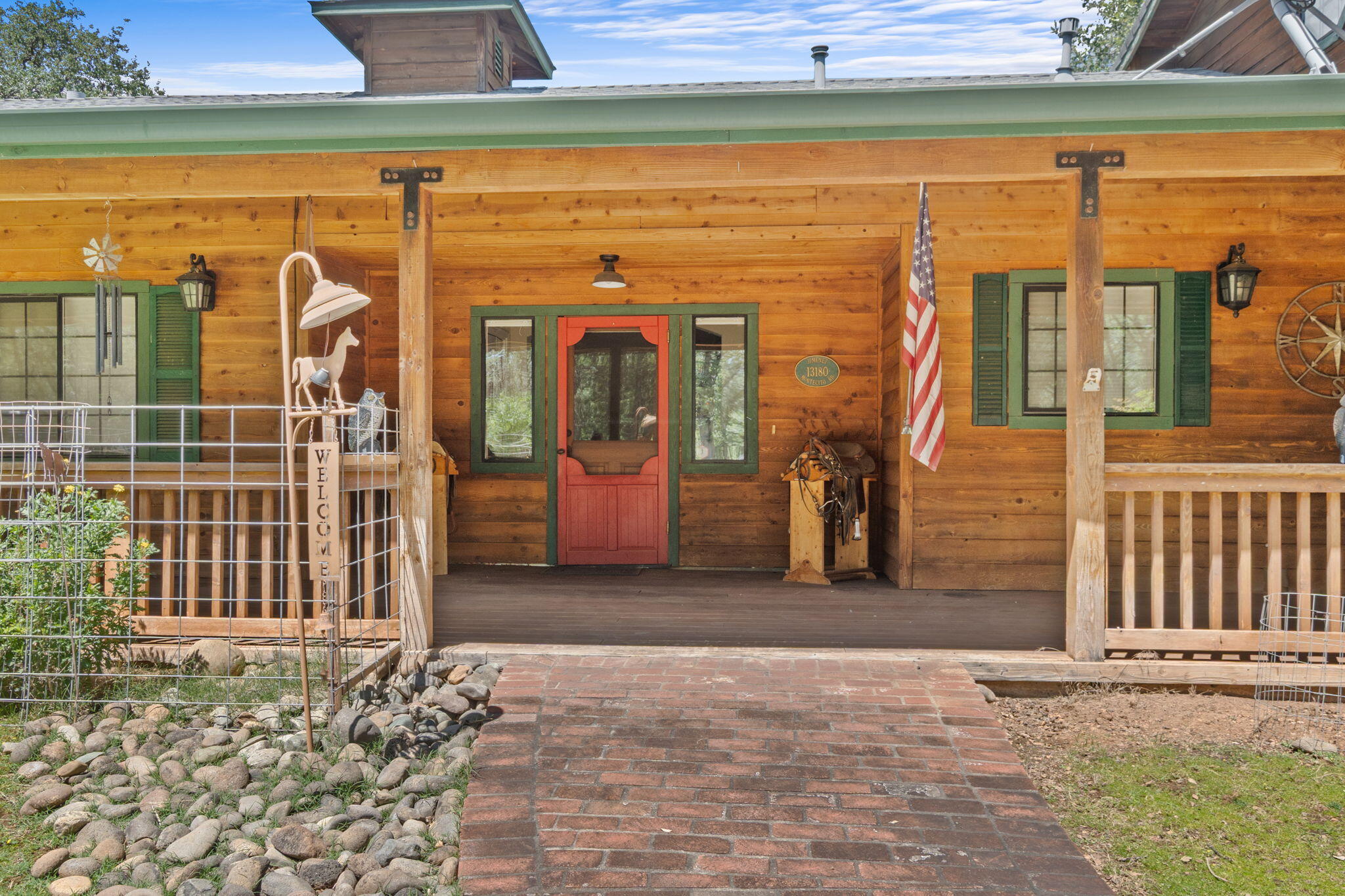 main property photo 2