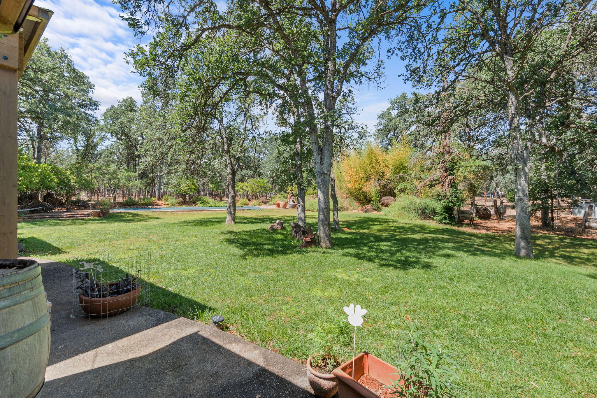 main property photo 49