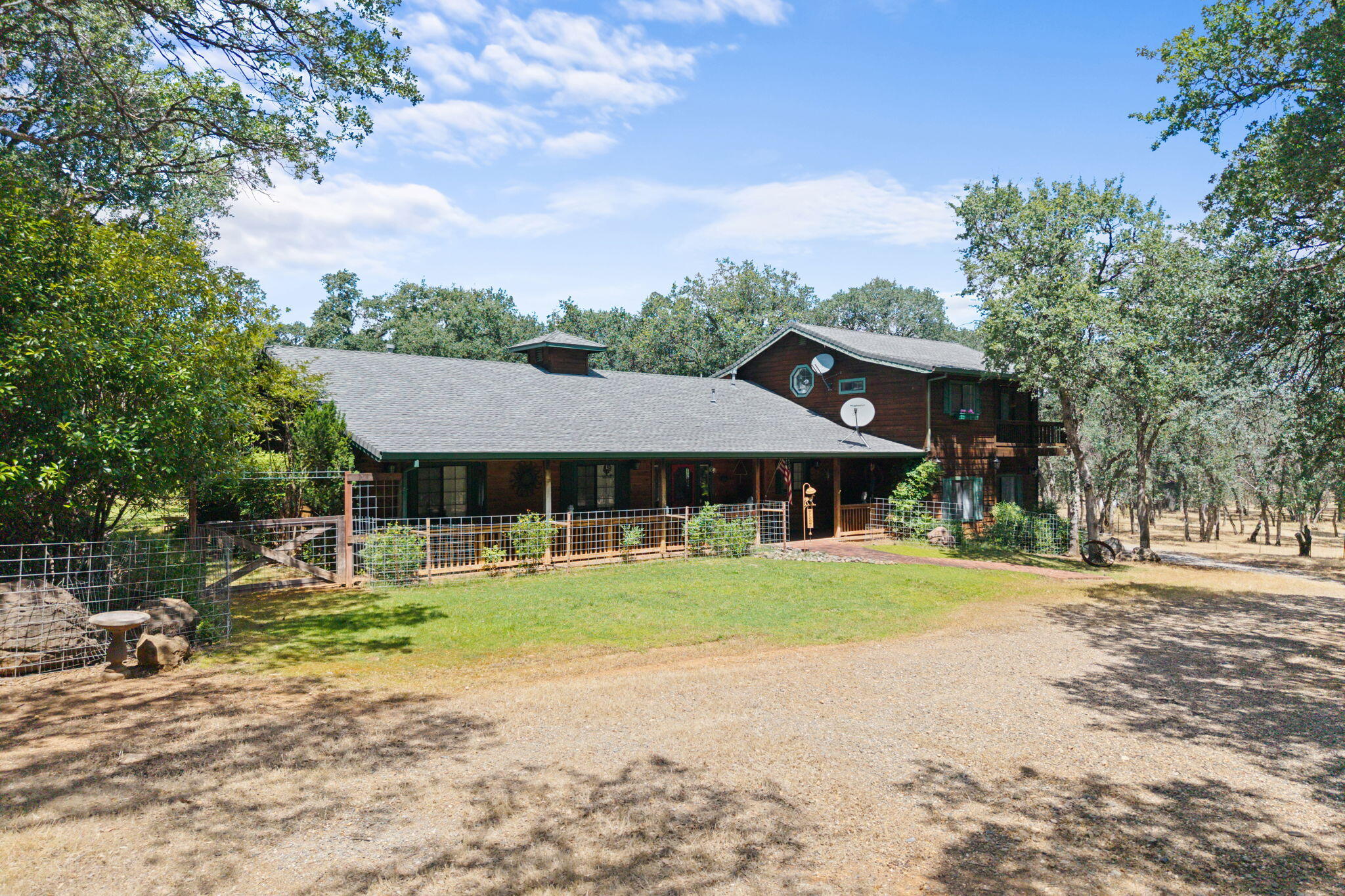 main property photo 70
