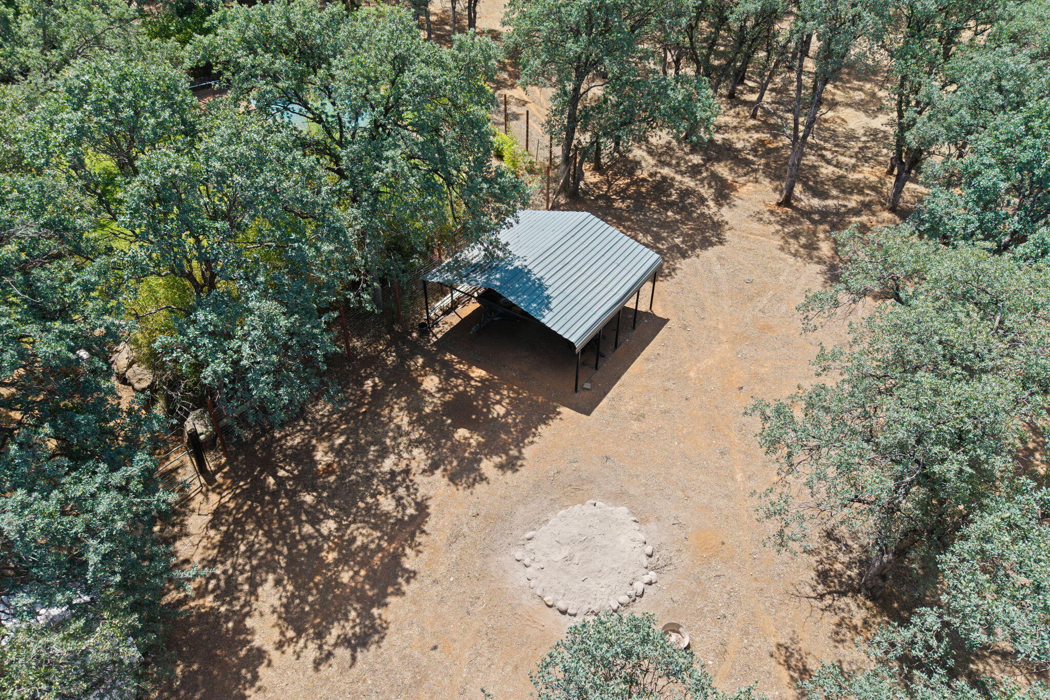 main property photo 74