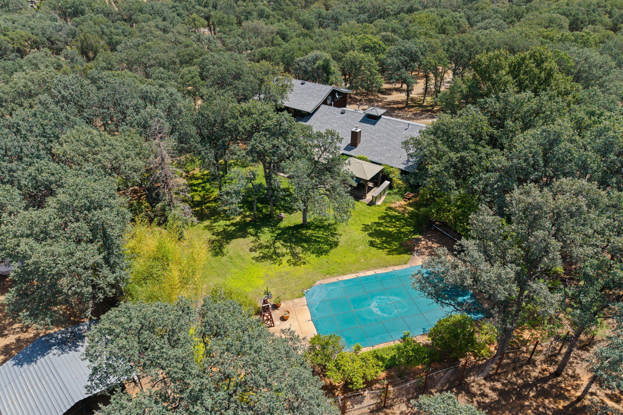 main property photo 77