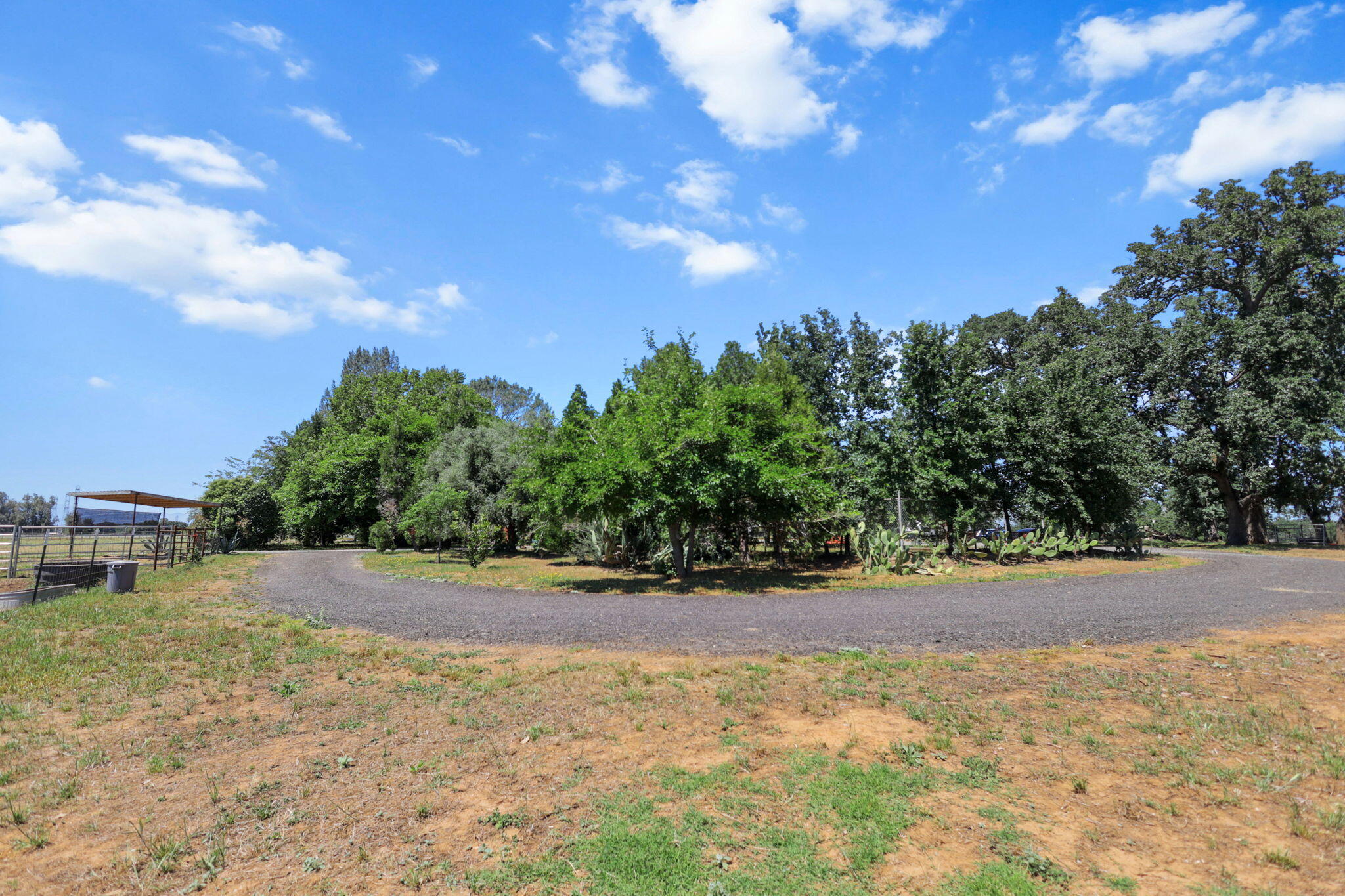 main property photo 49