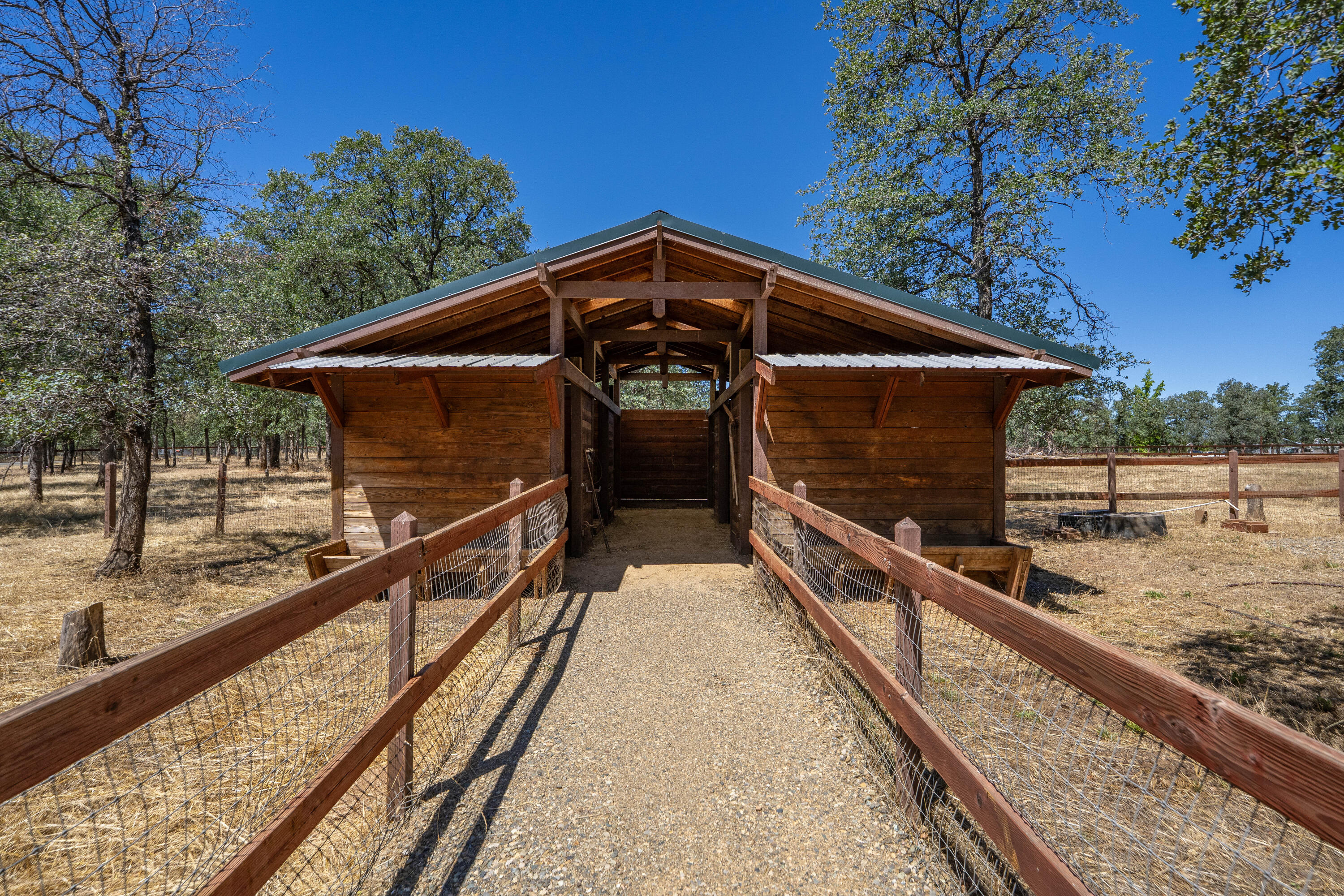 main property photo 104