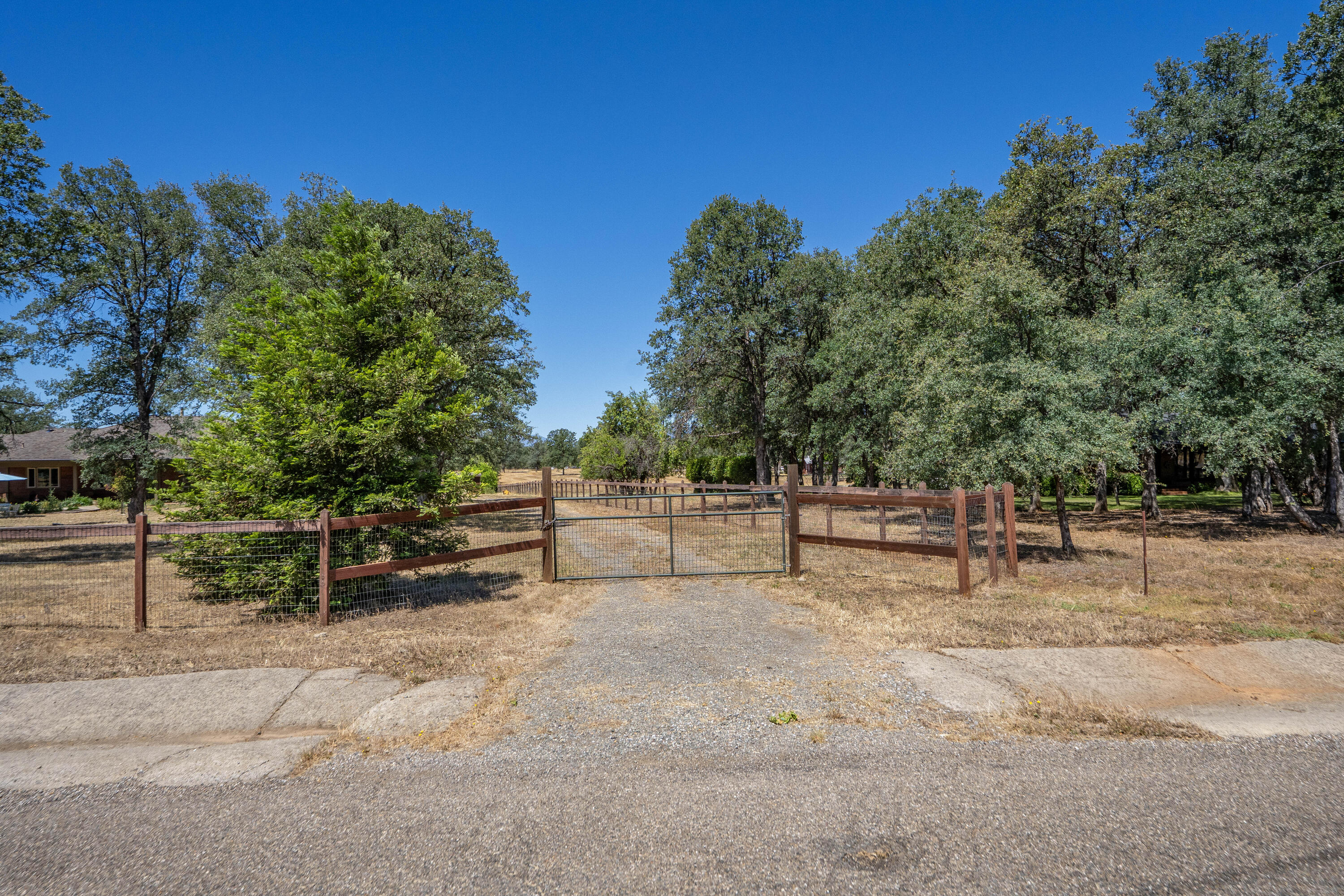 main property photo 122