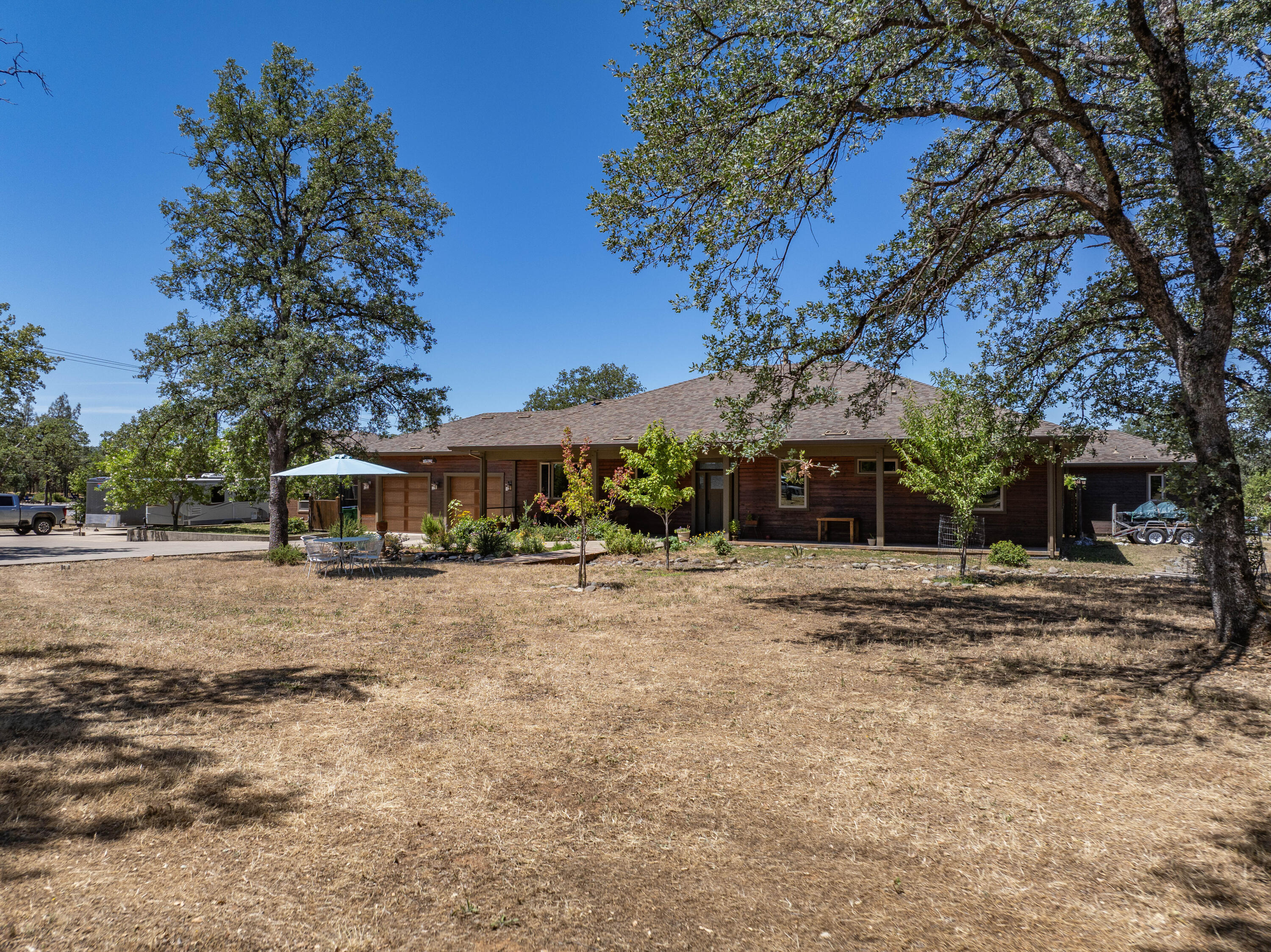 main property photo 60
