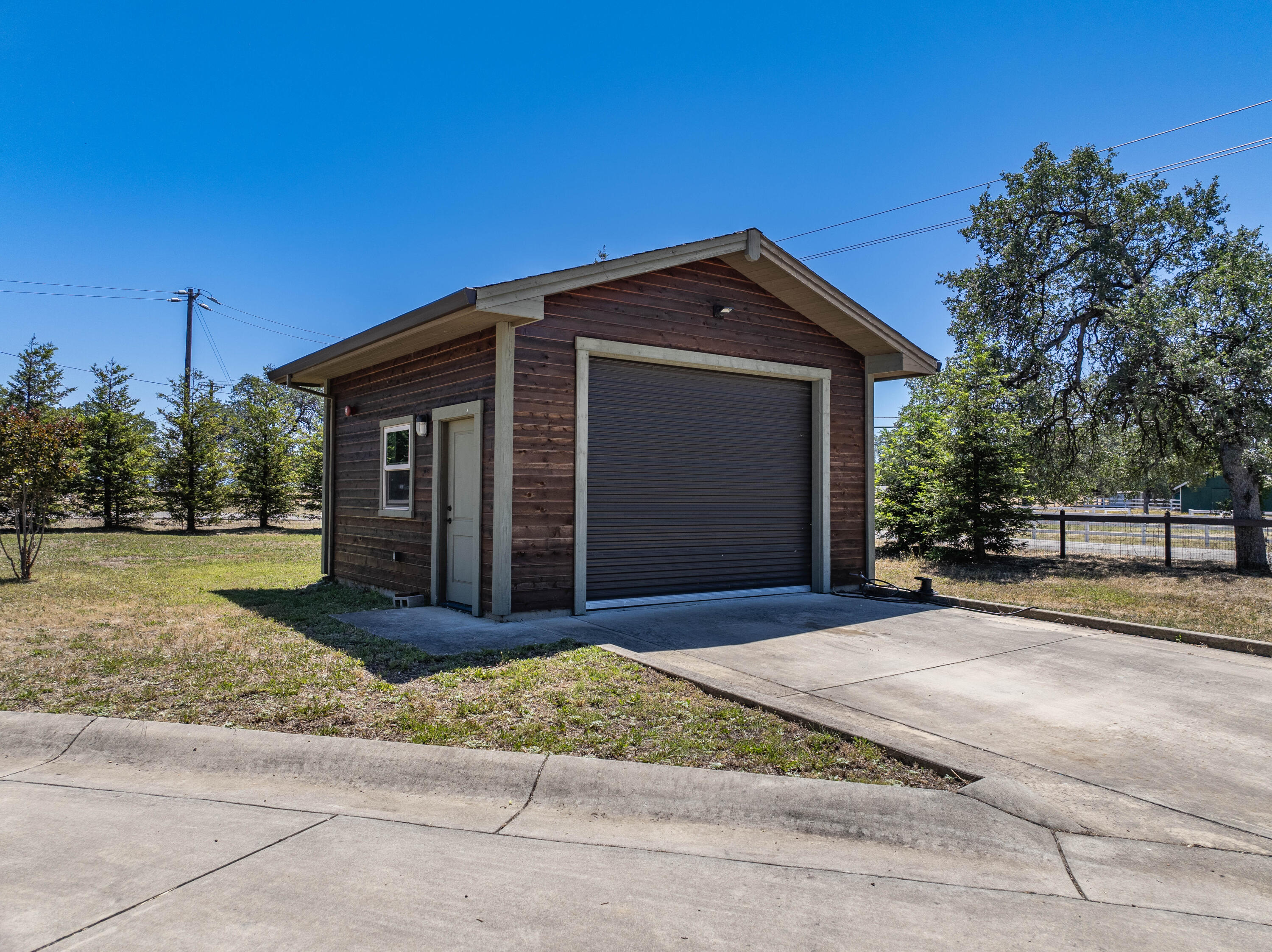 main property photo 61