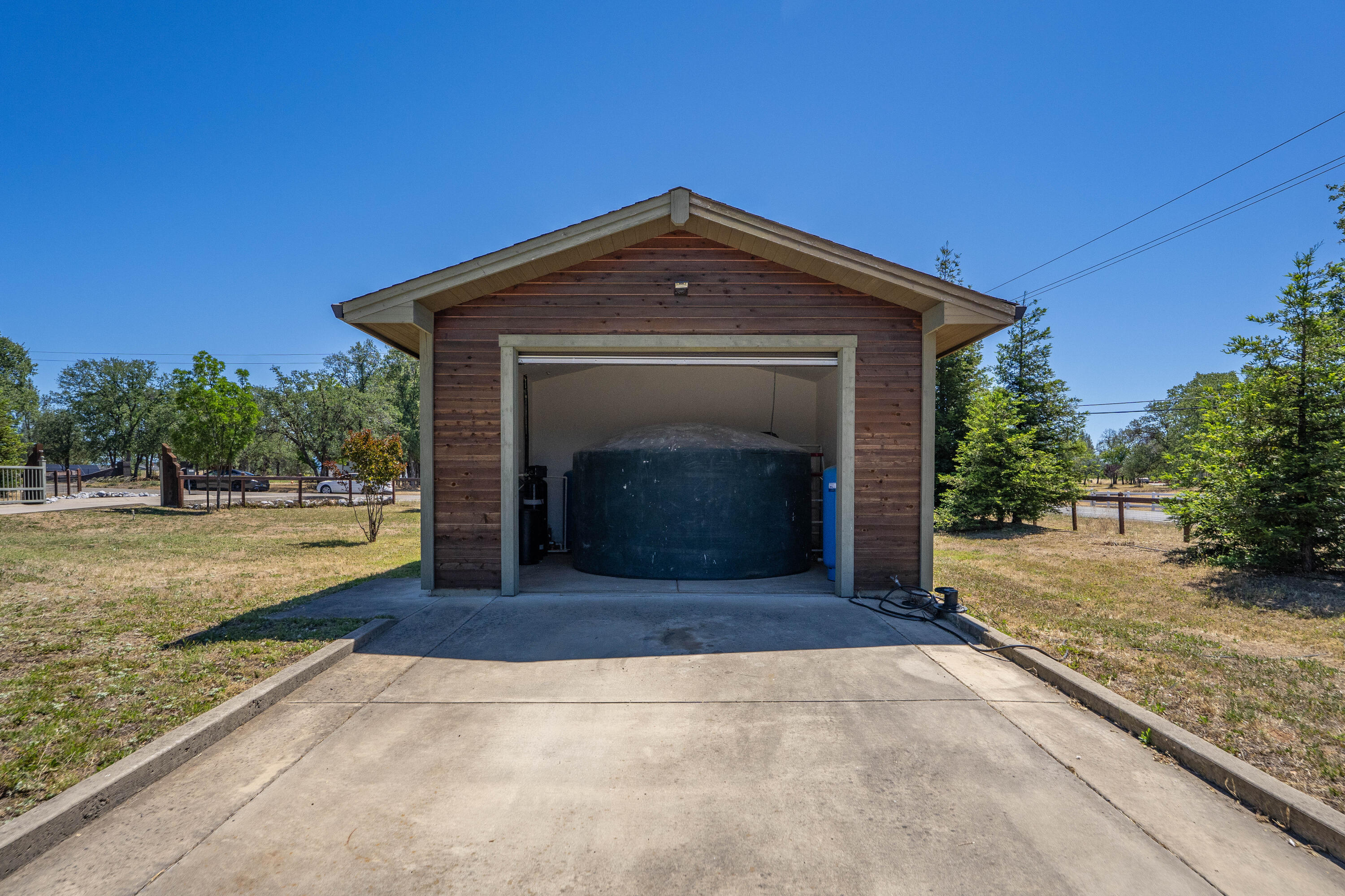 main property photo 64