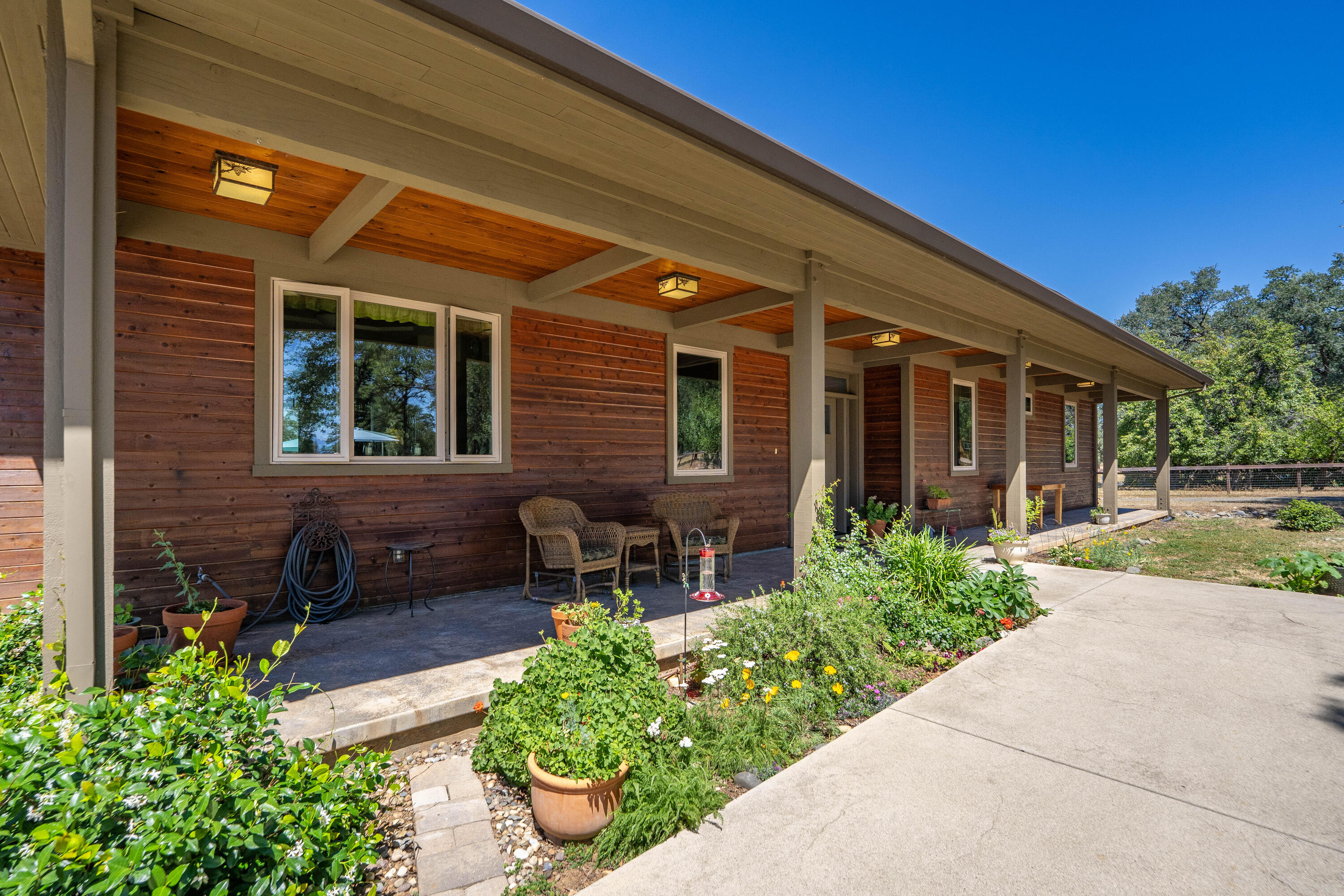 main property photo 71