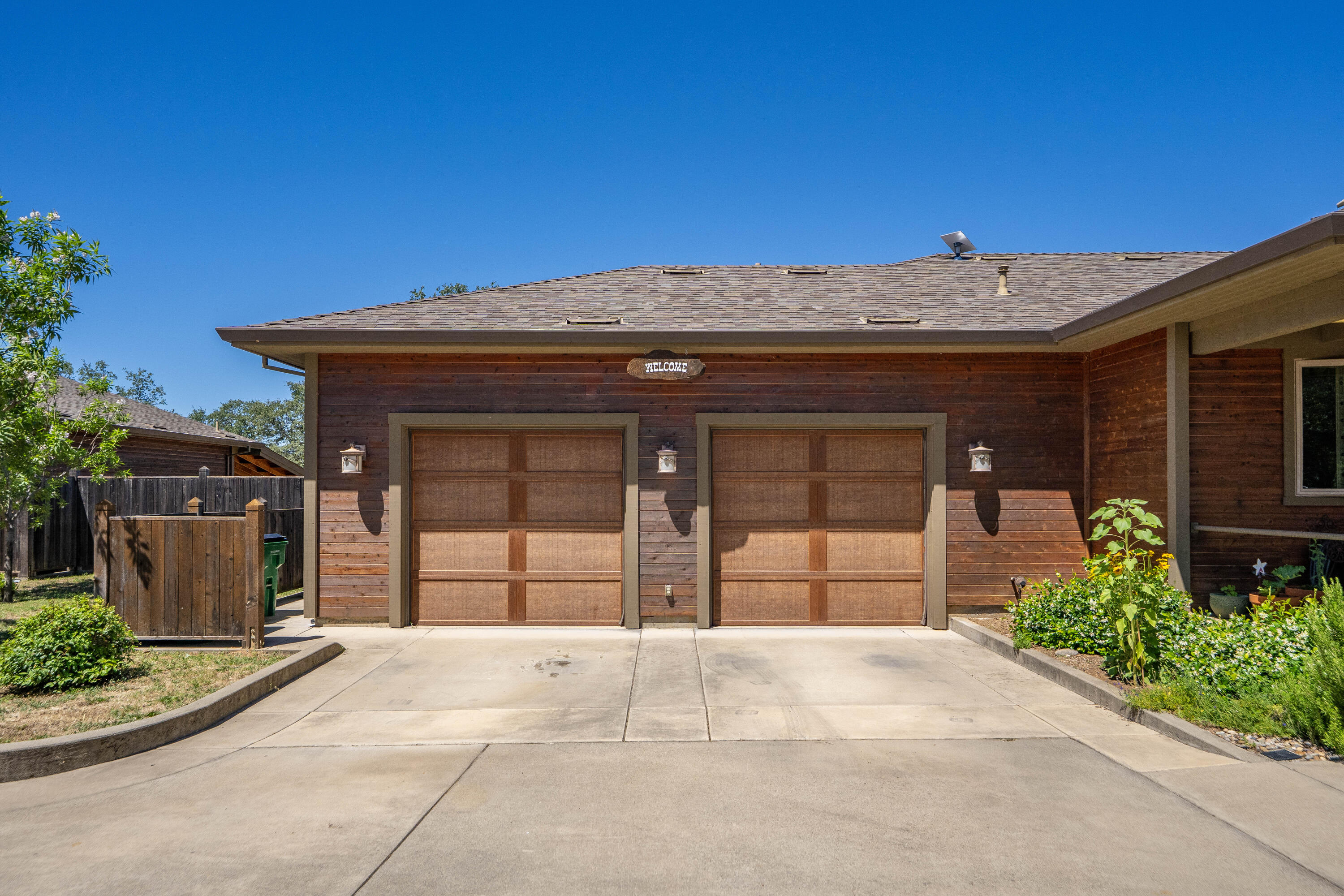 main property photo 73