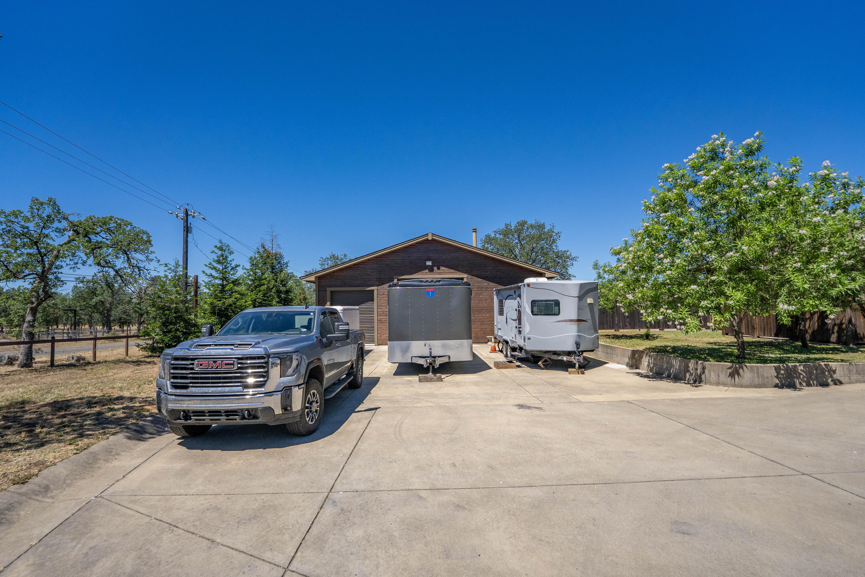 main property photo 80