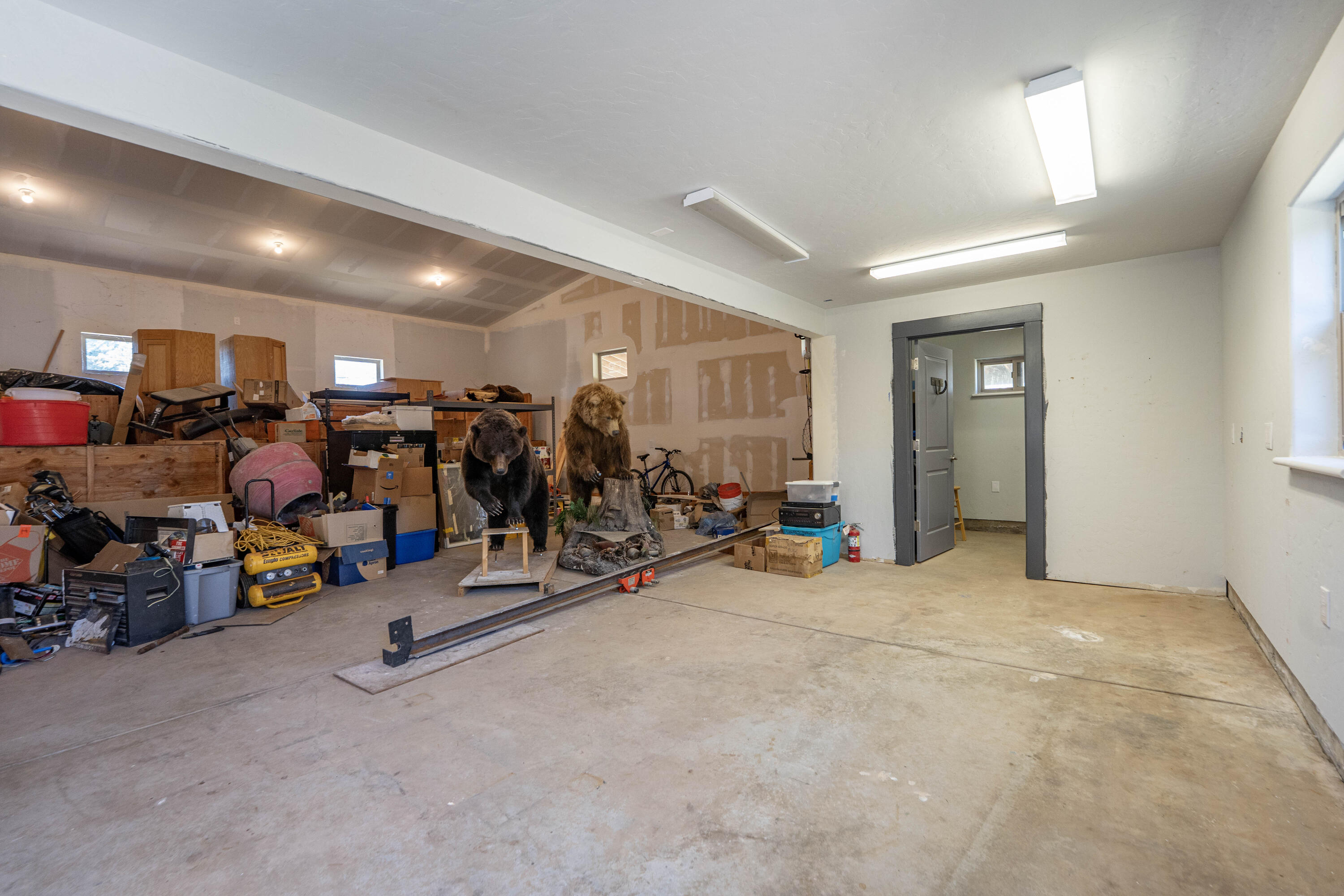 main property photo 83