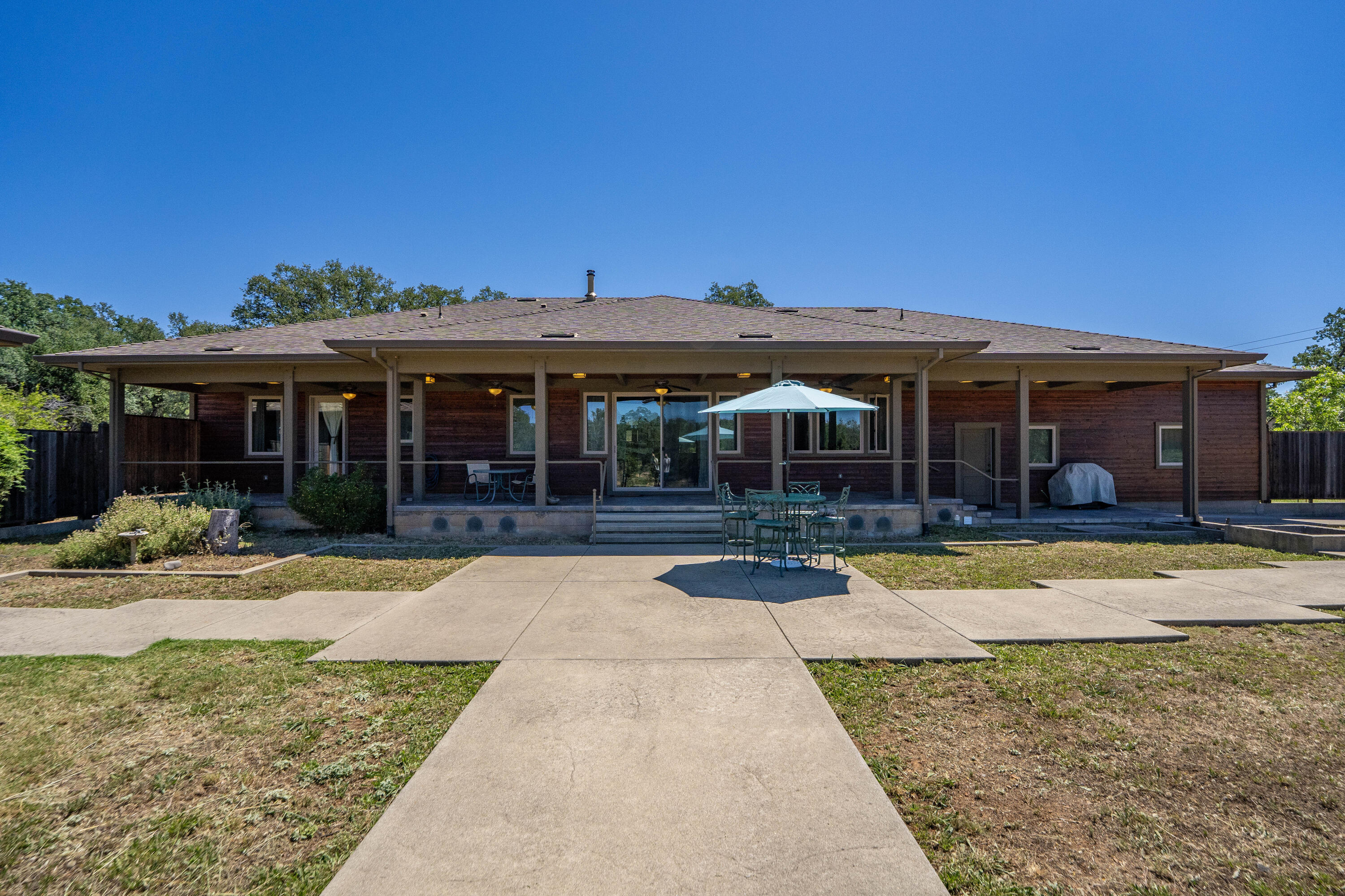 main property photo 92