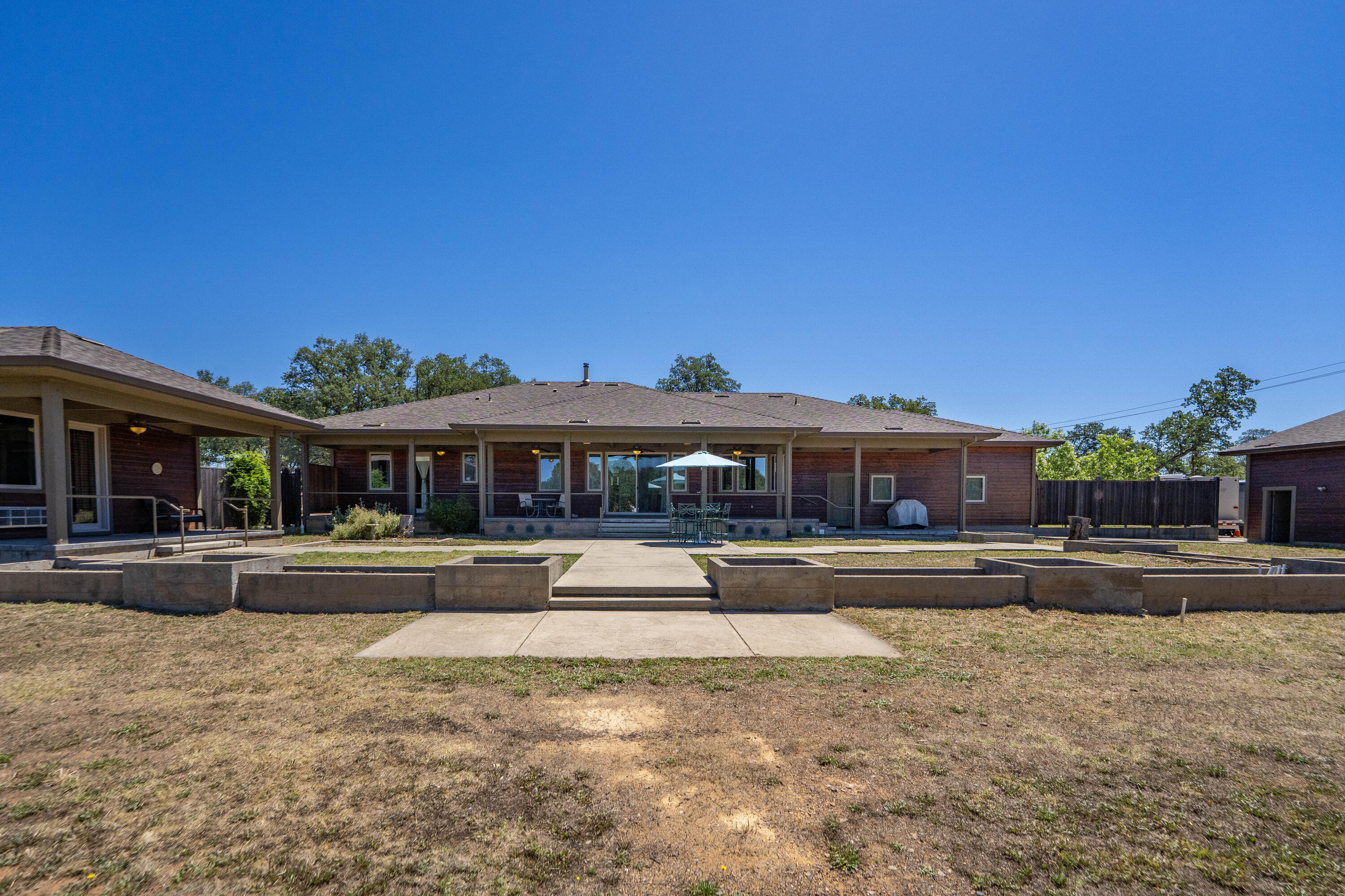 main property photo 93