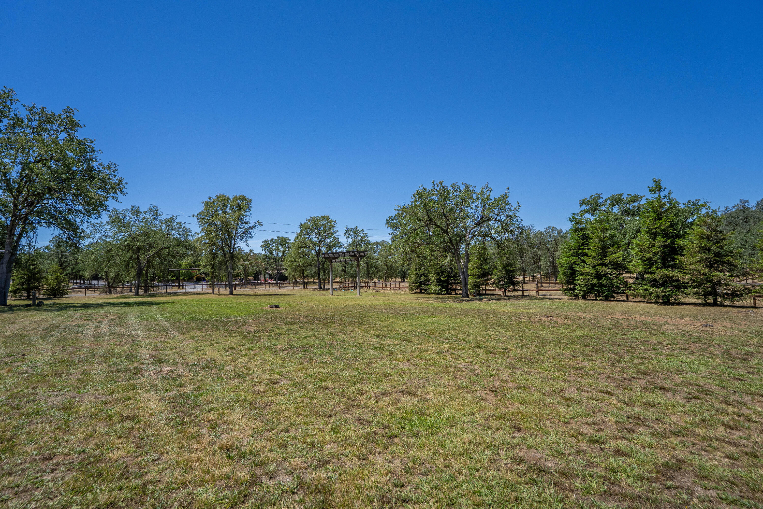 main property photo 99