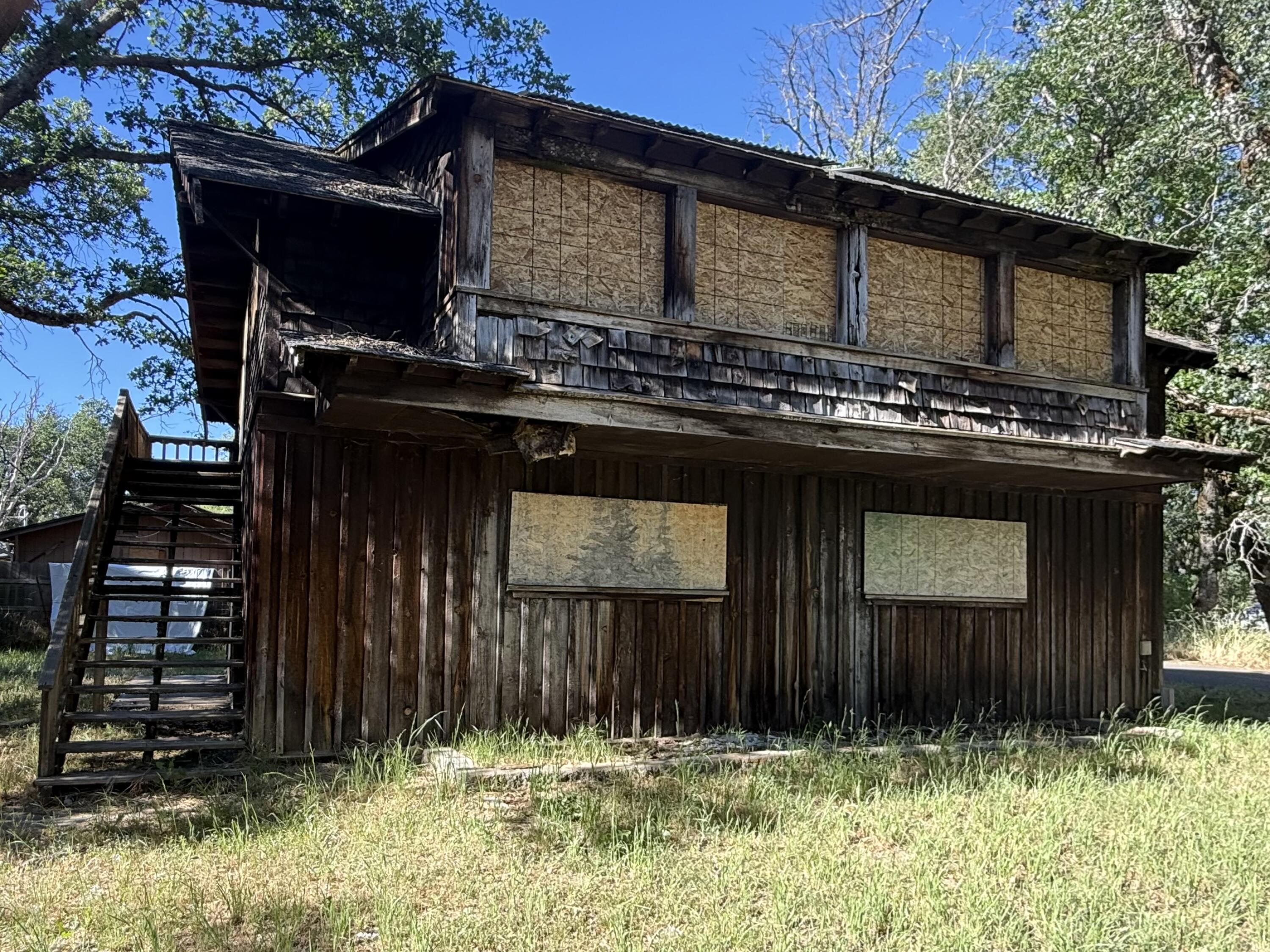 main property photo 15