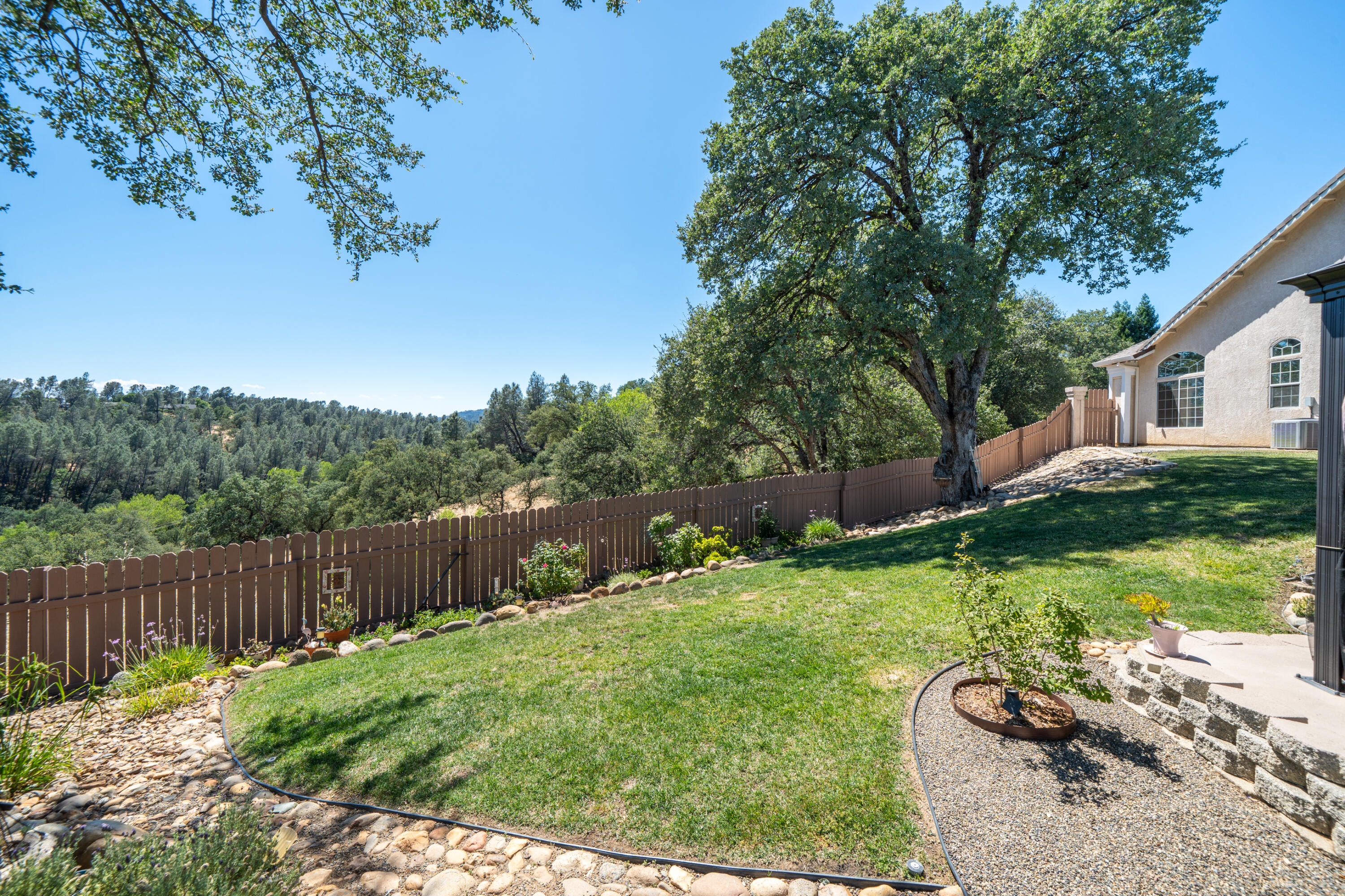 main property photo 100